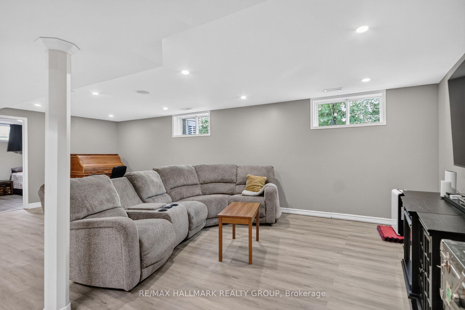 Photo 29 of 8251 Ranita Crescent, Ottawa, Osgoode Twp North of Reg Rd 6 — HOMEH