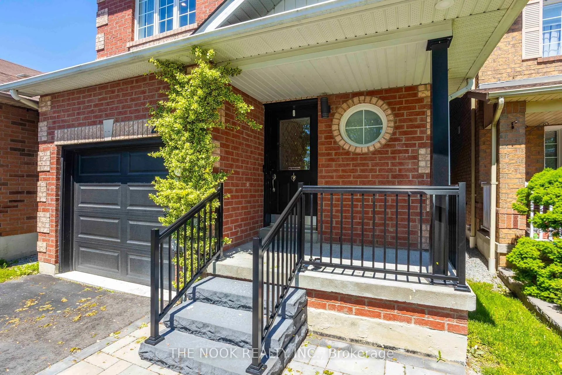 Photo 5 of 22 Threadgold Court, Whitby, Lynde Creek — HOMEH