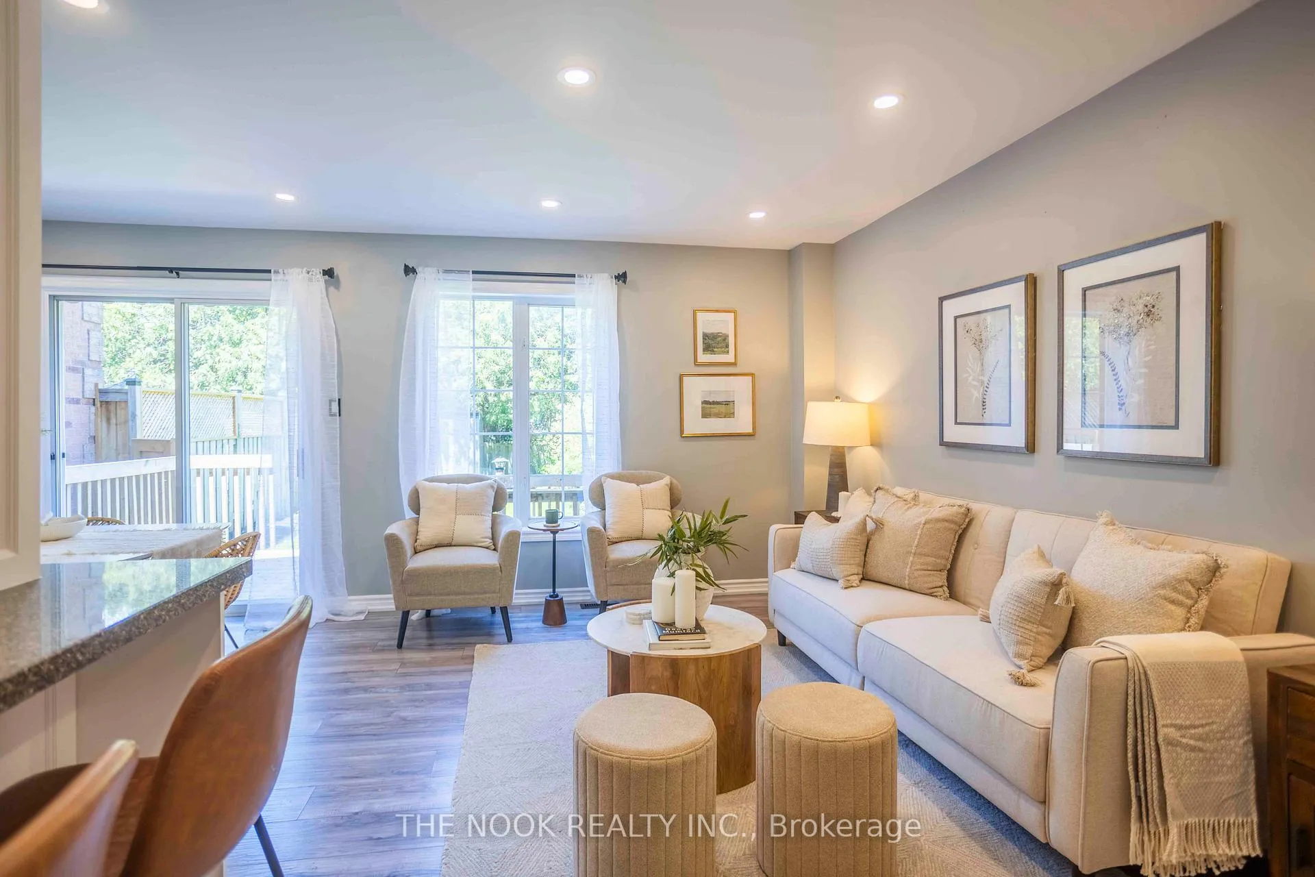 Photo 7 of 22 Threadgold Court, Whitby, Lynde Creek — HOMEH