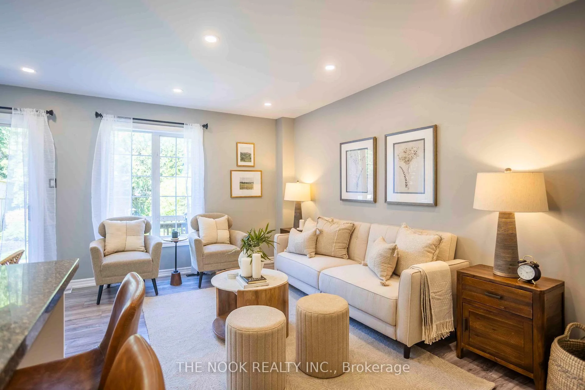 Photo 8 of 22 Threadgold Court, Whitby, Lynde Creek — HOMEH