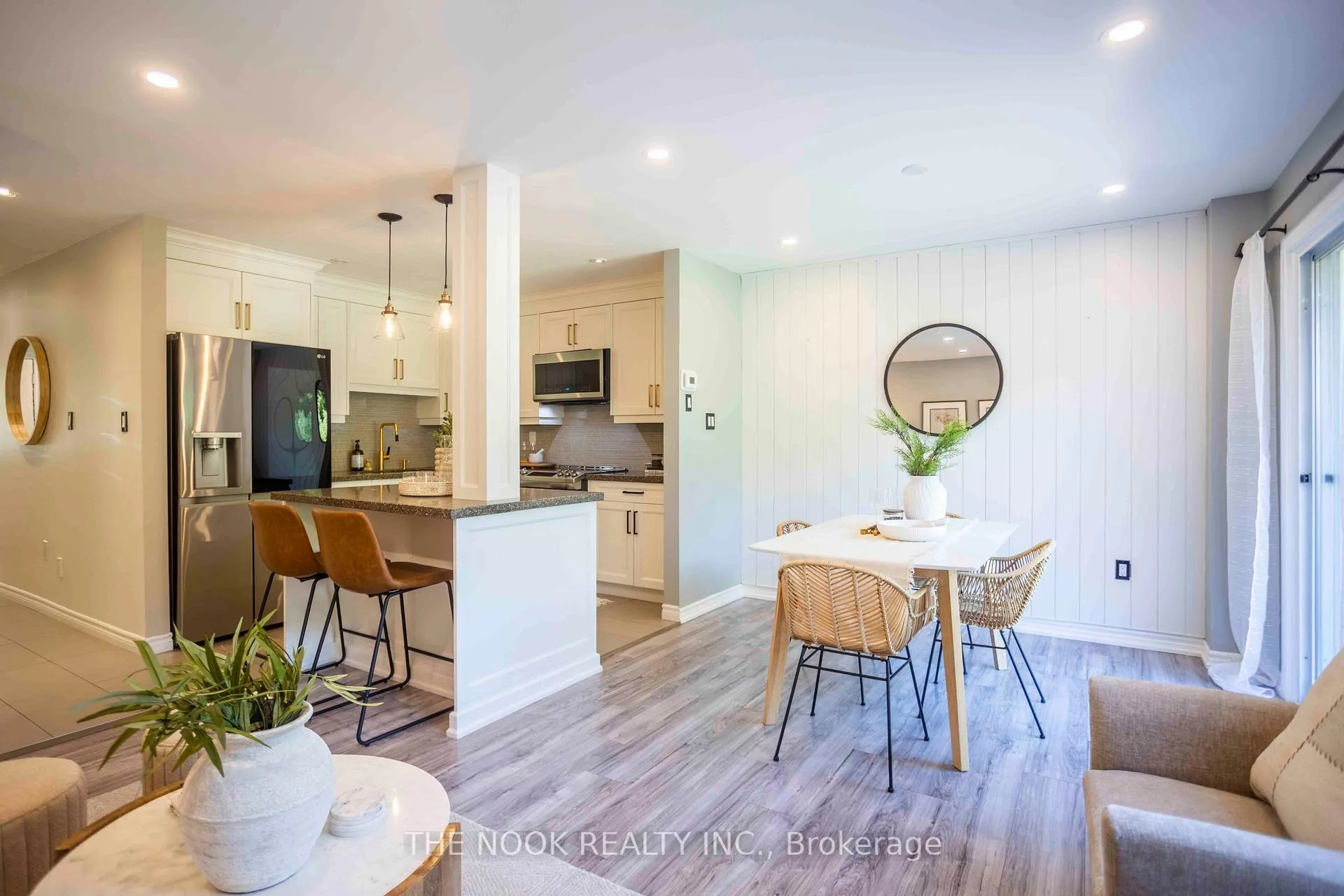 Photo 12 of 22 Threadgold Court, Whitby, Lynde Creek — HOMEH