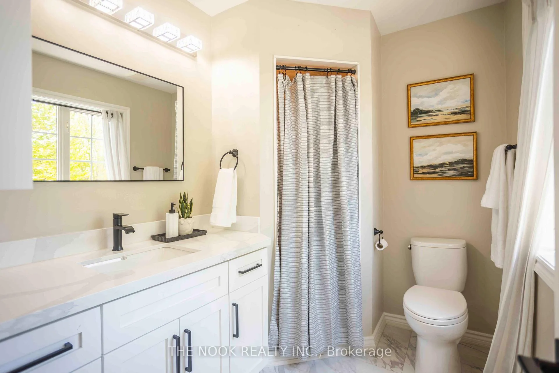 Photo 25 of 22 Threadgold Court, Whitby, Lynde Creek — HOMEH