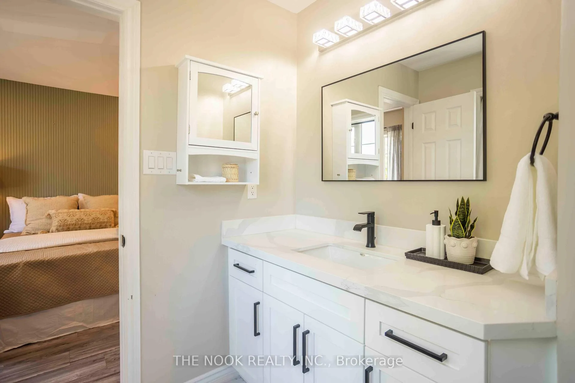 Photo 26 of 22 Threadgold Court, Whitby, Lynde Creek — HOMEH
