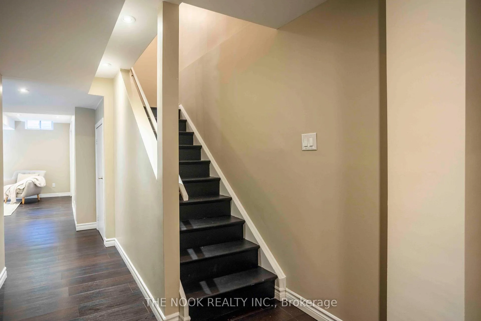 Photo 35 of 22 Threadgold Court, Whitby, Lynde Creek — HOMEH