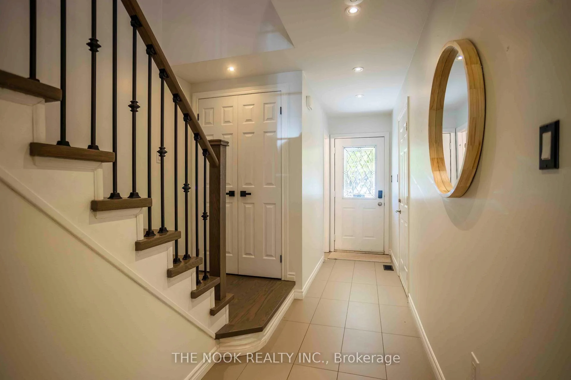 Photo 44 of 22 Threadgold Court, Whitby, Lynde Creek — HOMEH
