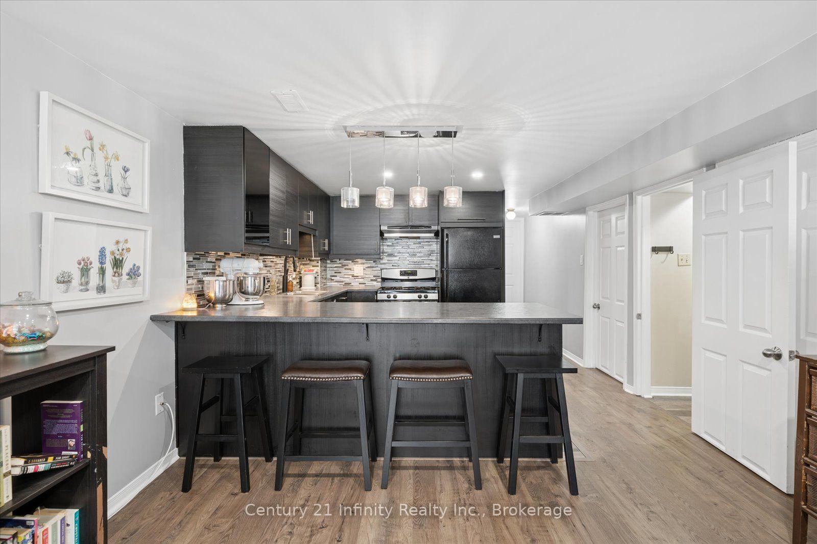 Photo 31 of 814 Lochness Crescent, Oshawa, McLaughlin — HOMEH