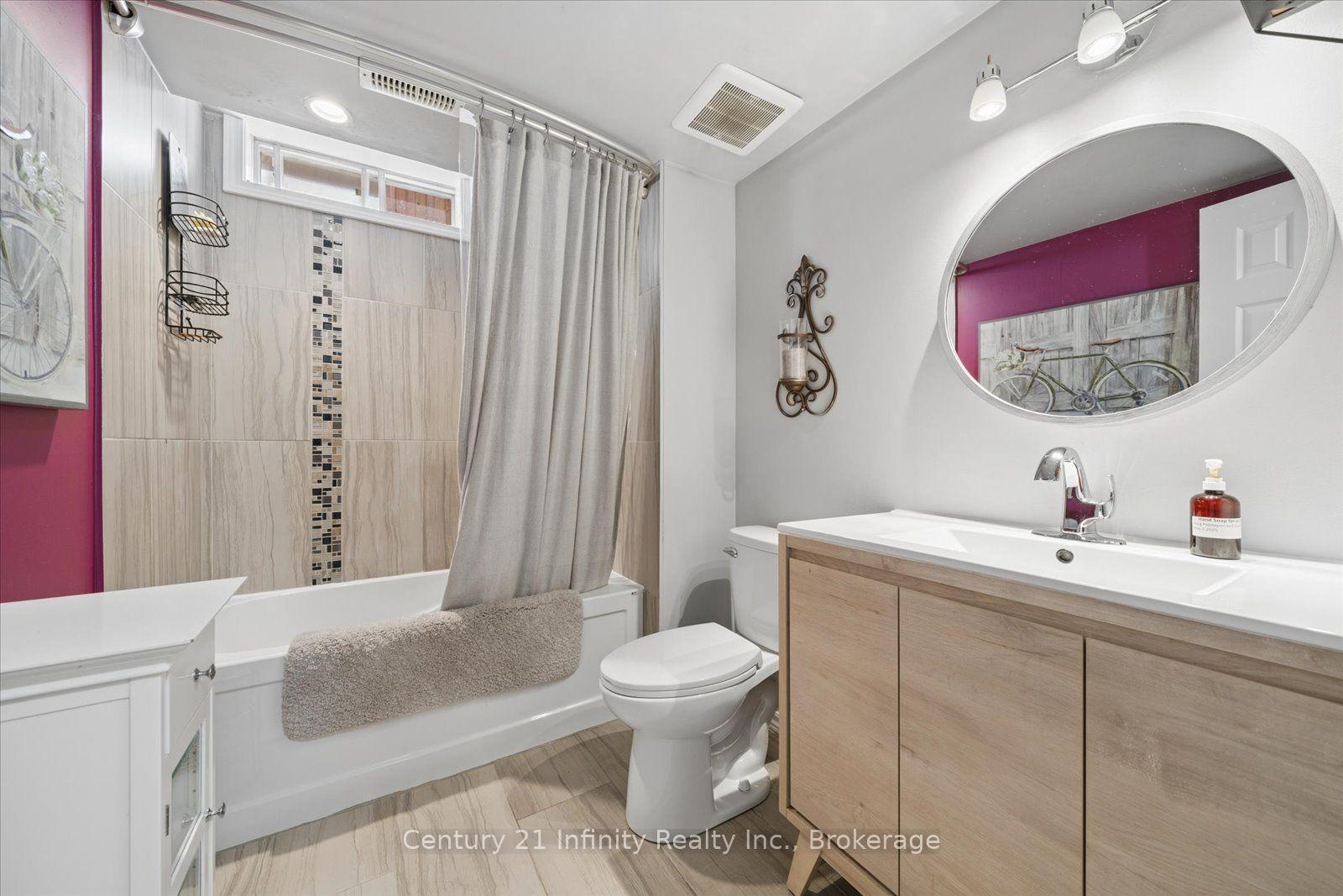 Photo 45 of 814 Lochness Crescent, Oshawa, McLaughlin — HOMEH