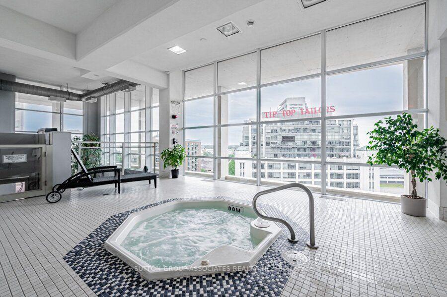 Photo 27 of Unit 1603, 628 Fleet Street, Toronto, Niagara — HOMEH