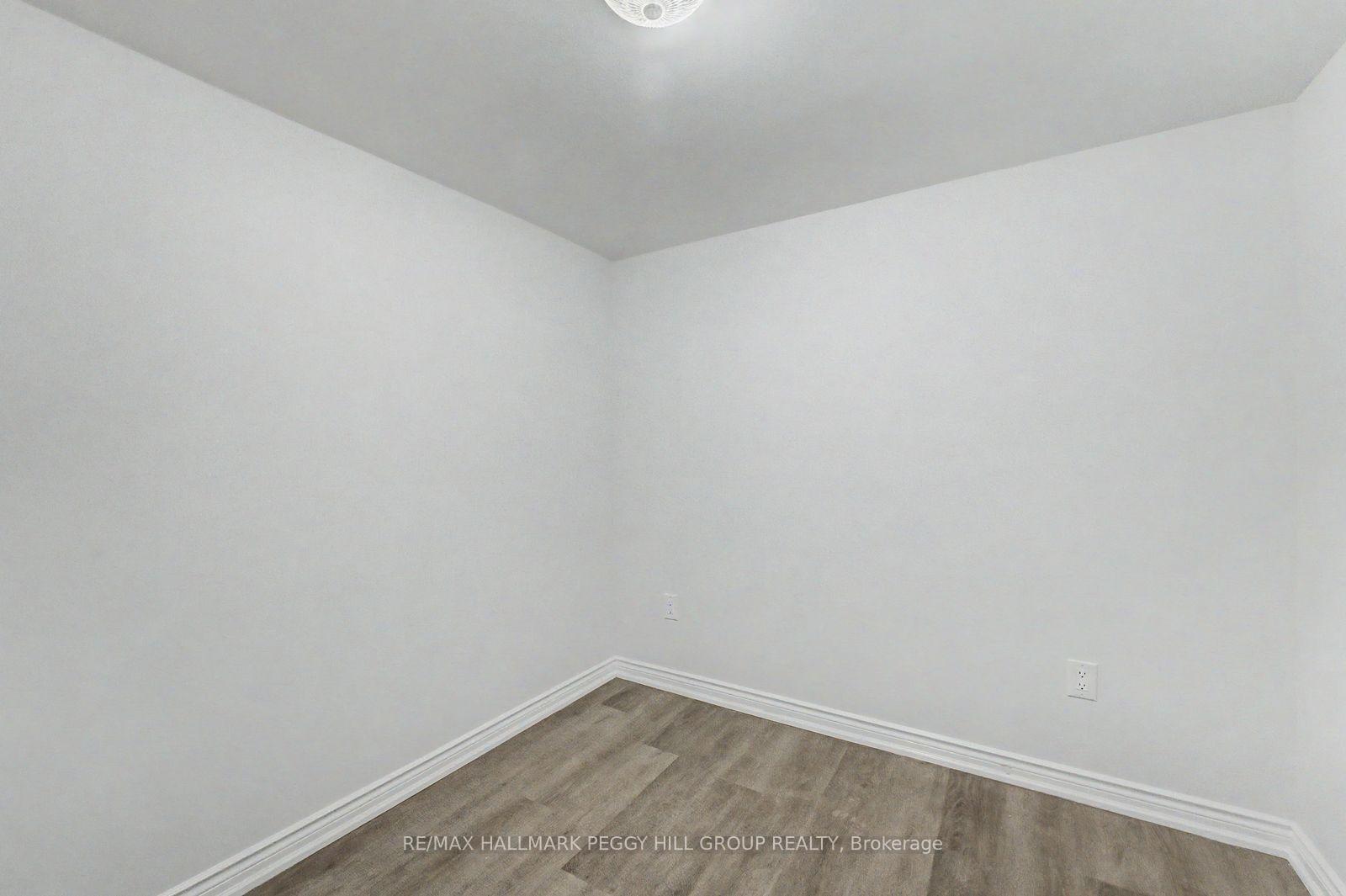 Photo 13 of Unit 25, 275 Blake Street, Barrie, North Shore — HOMEH