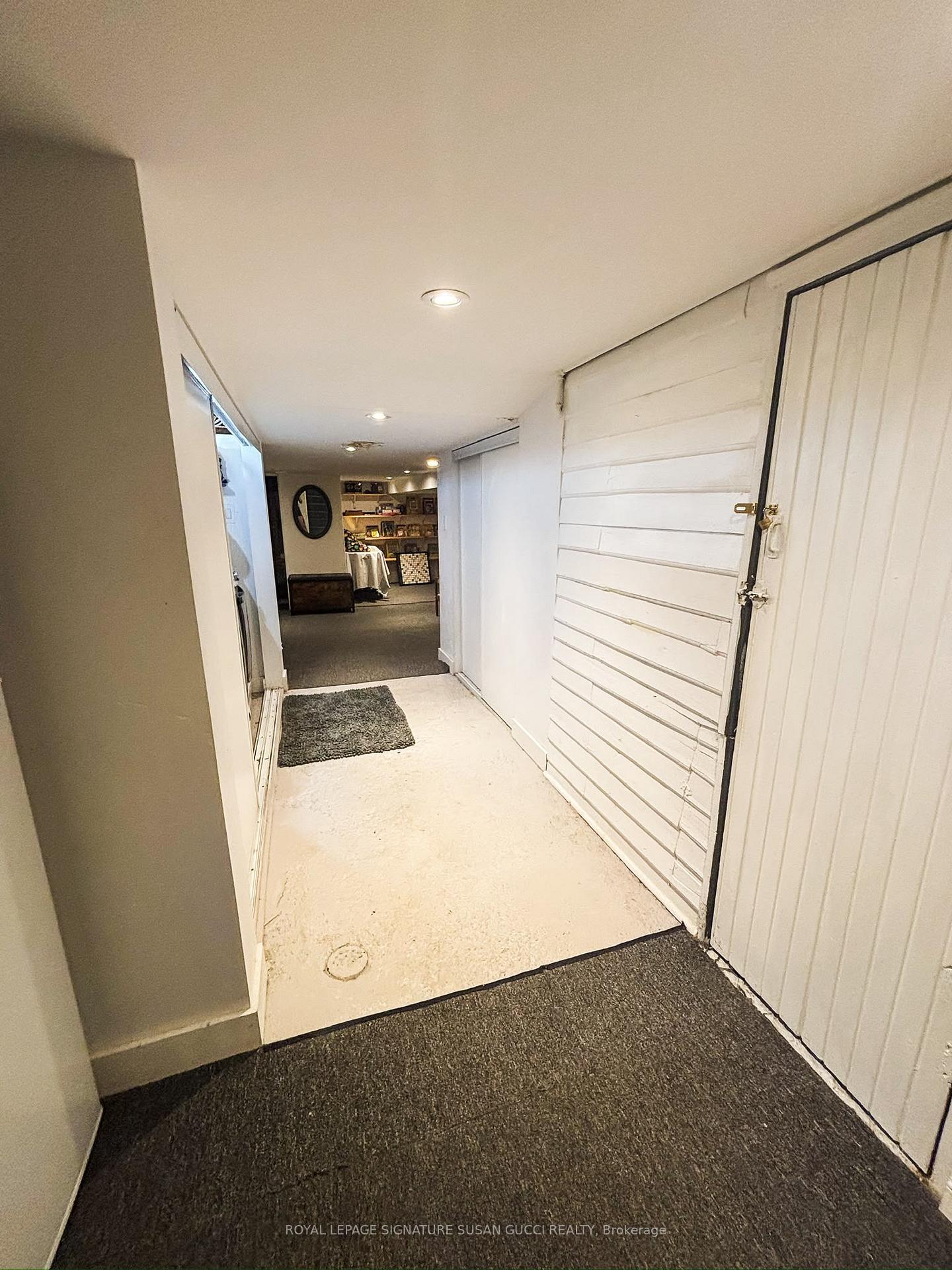 Photo 28 of 231 Chisholm Avenue, Toronto, Woodbine-Lumsden — HOMEH