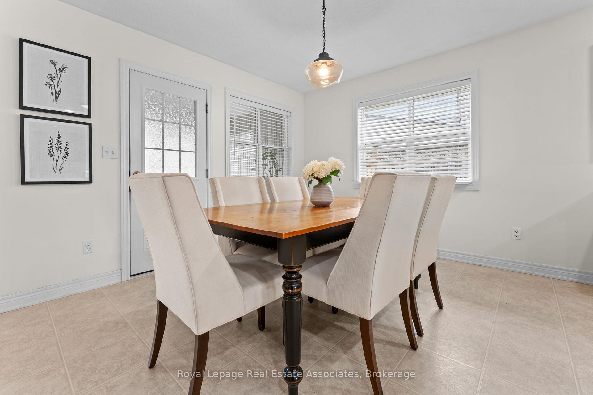 Photo 14 of 190 Sheffield Street, Southgate — HOMEH