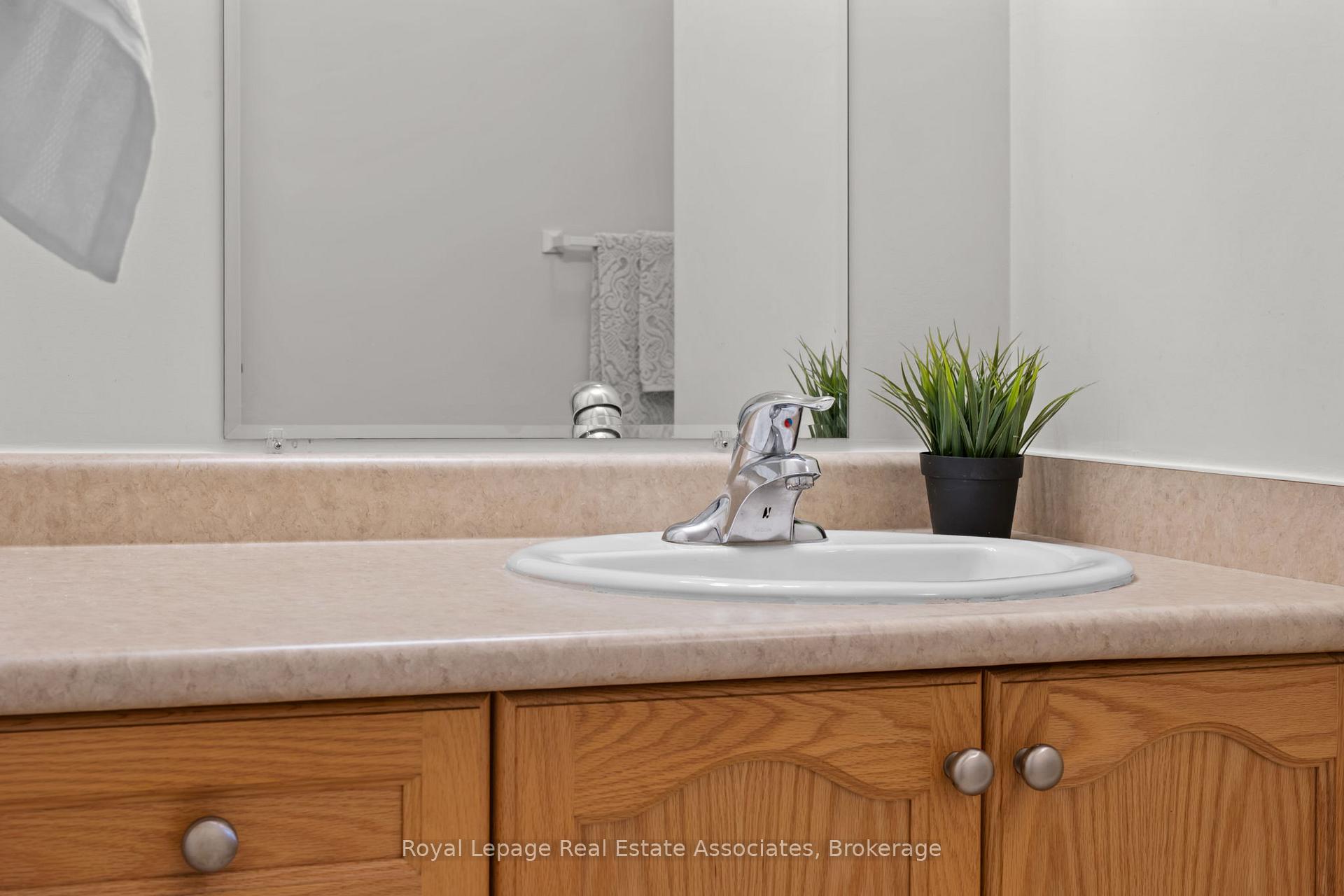 Photo 25 of 190 Sheffield Street, Southgate — HOMEH