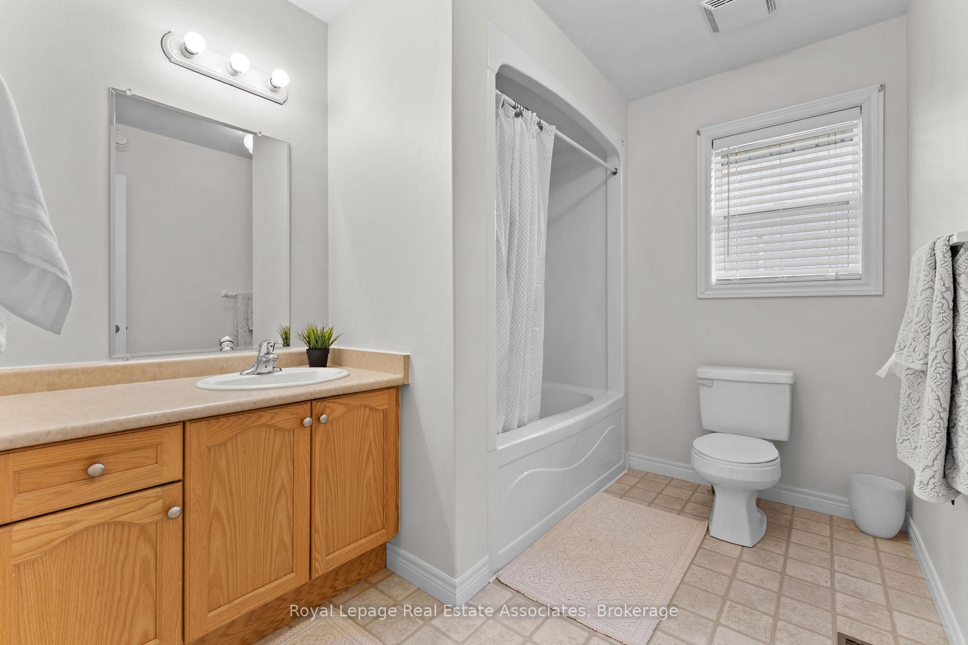 Photo 26 of 190 Sheffield Street, Southgate — HOMEH
