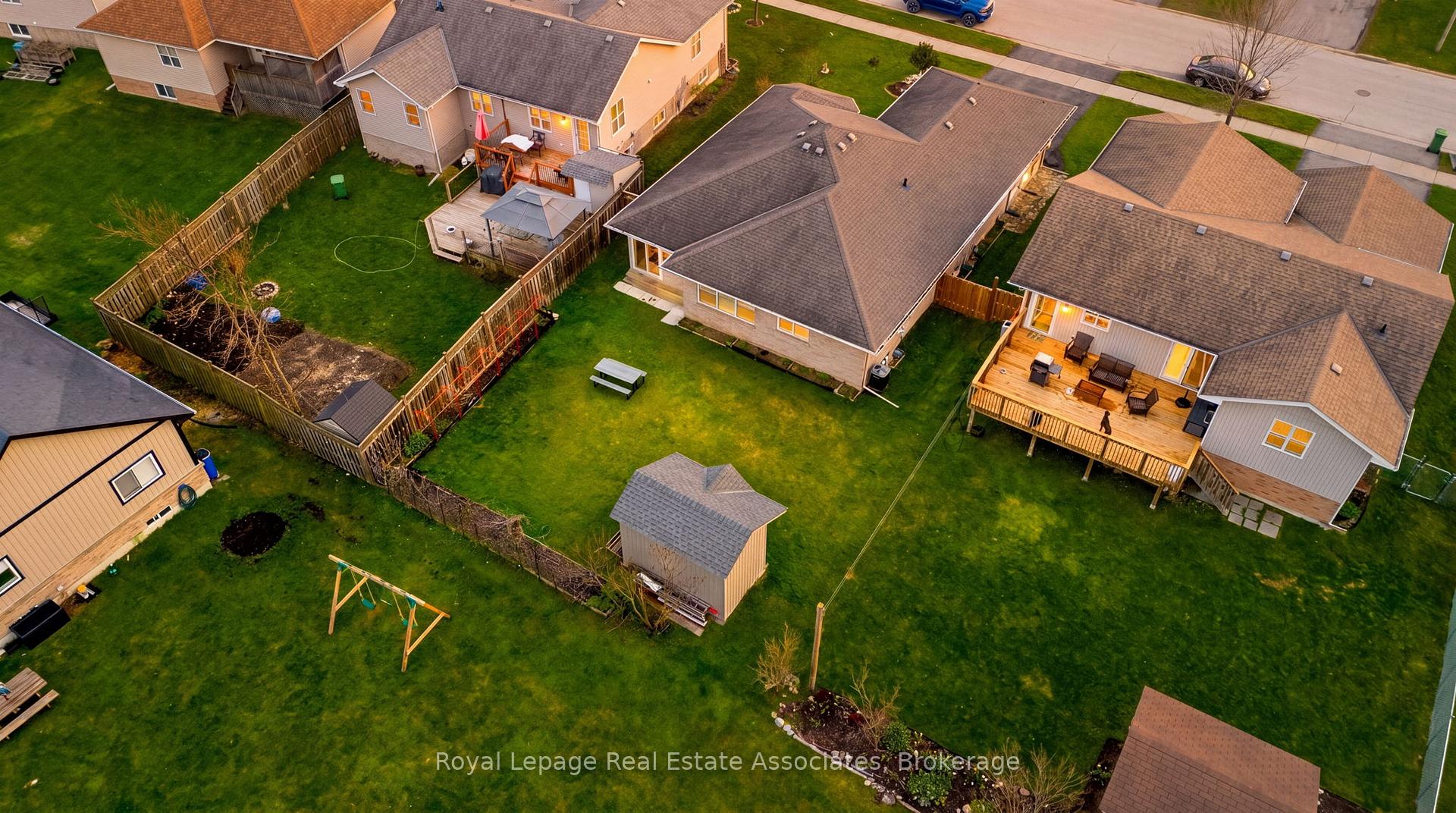 Photo 40 of 190 Sheffield Street, Southgate — HOMEH