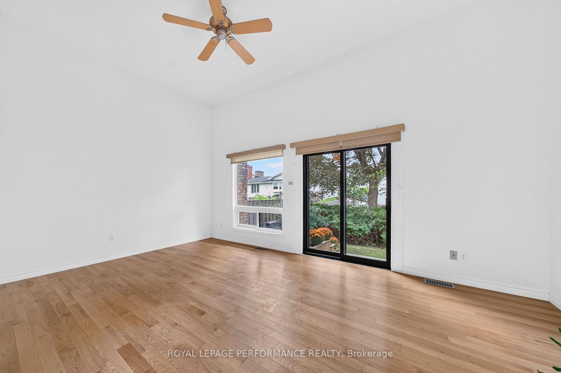 Photo 6 of Unit 23, 2 Bertona Street, Ottawa, Manordale — HOMEH