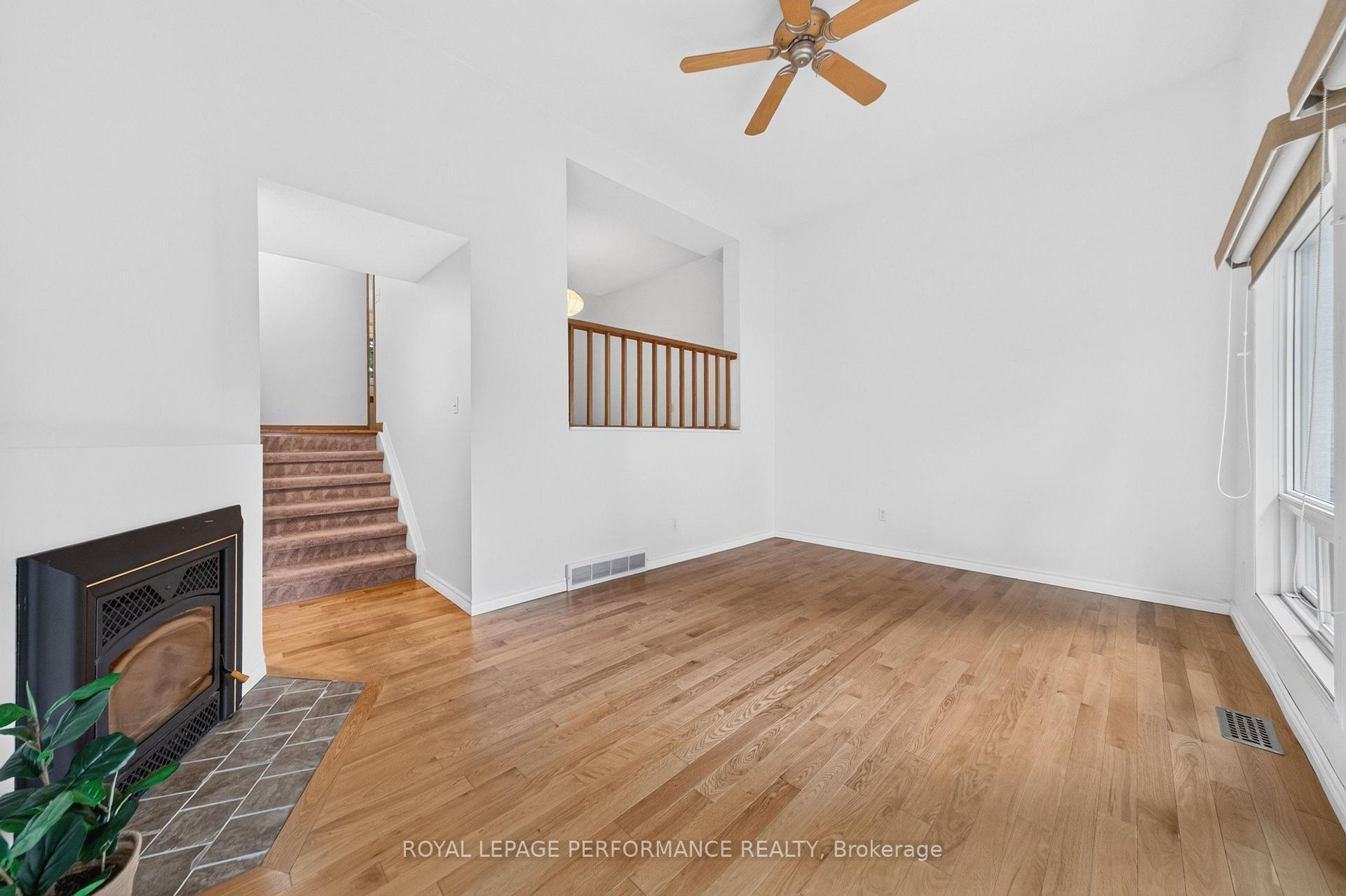 Photo 8 of Unit 23, 2 Bertona Street, Ottawa, Manordale — HOMEH