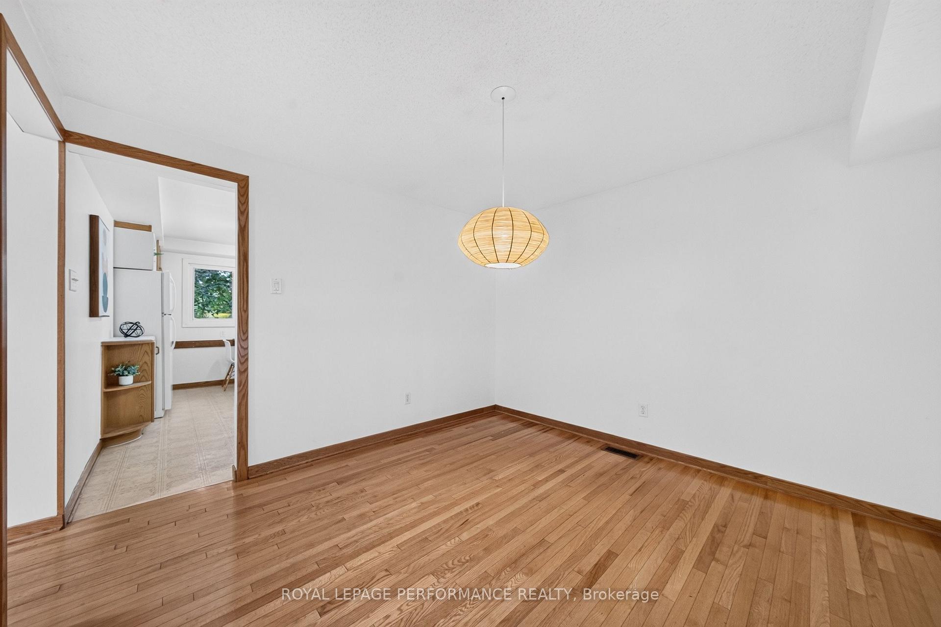 Photo 15 of Unit 23, 2 Bertona Street, Ottawa, Manordale — HOMEH