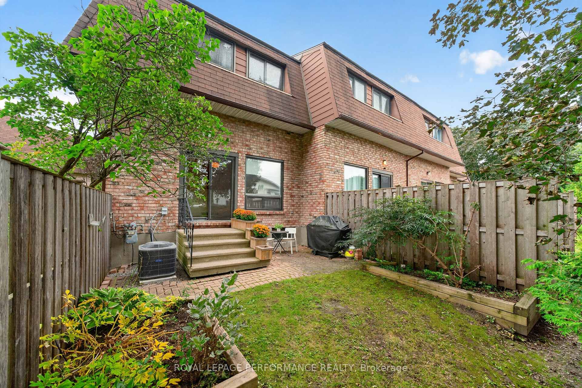 Photo 35 of Unit 23, 2 Bertona Street, Ottawa, Manordale — HOMEH