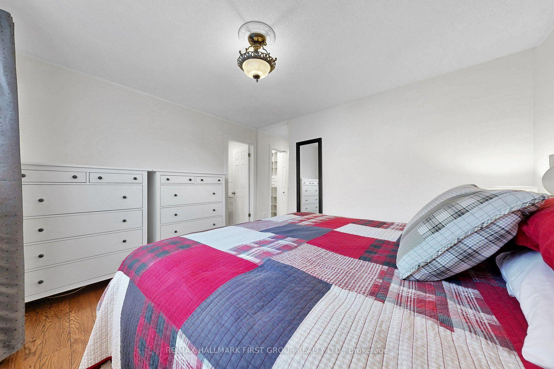 Photo 19 of 14 Martinet Street, Whitby, Pringle Creek — HOMEH