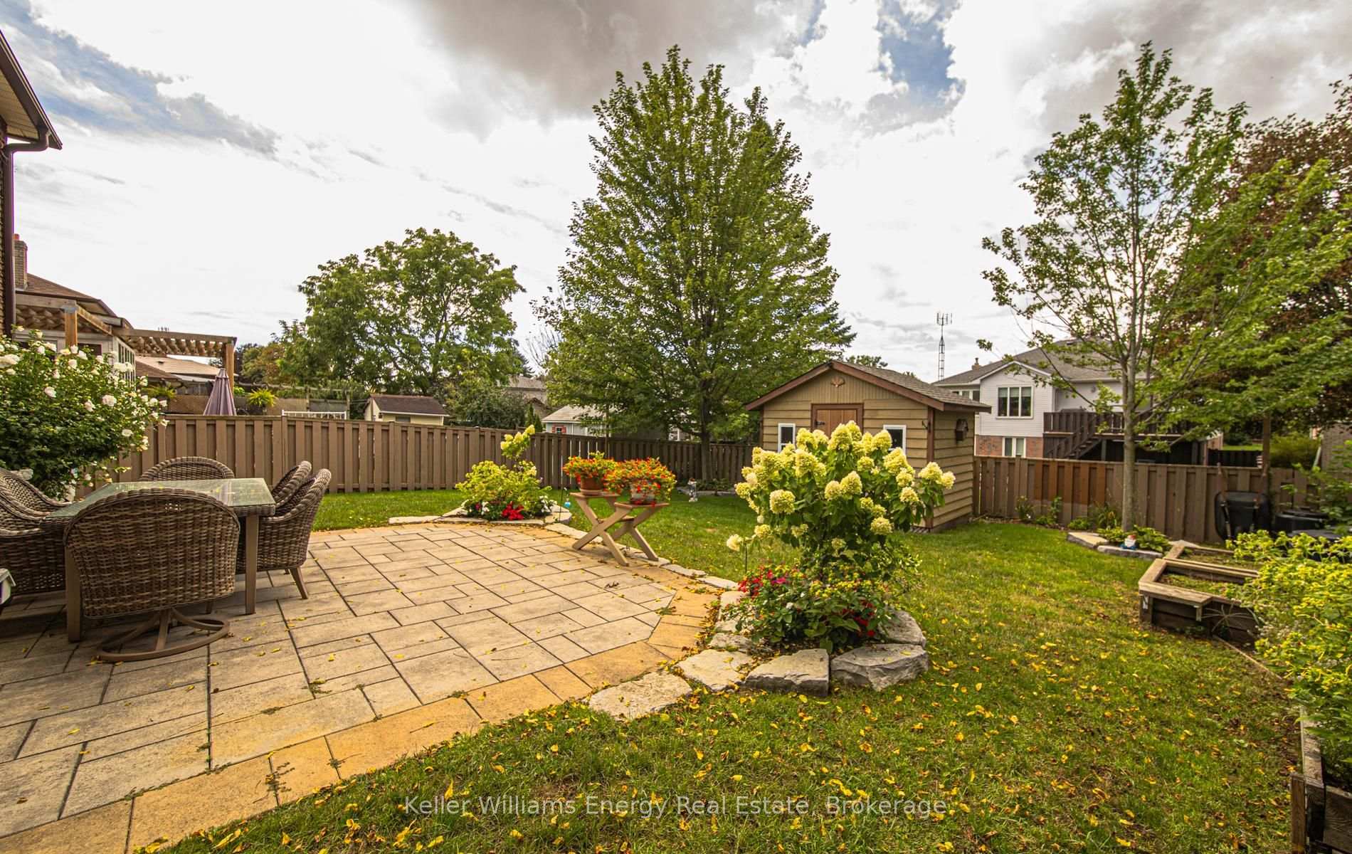 Photo 7 of 460 Labrador Drive, Oshawa, Donevan — HOMEH