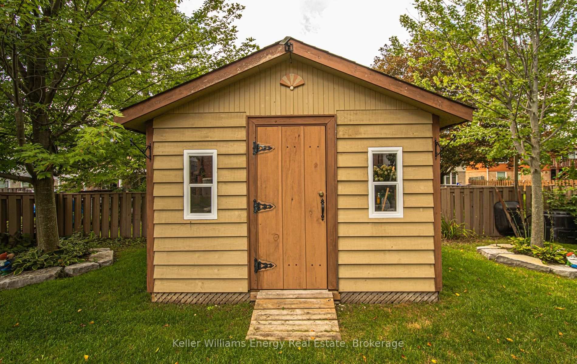 Photo 9 of 460 Labrador Drive, Oshawa, Donevan — HOMEH
