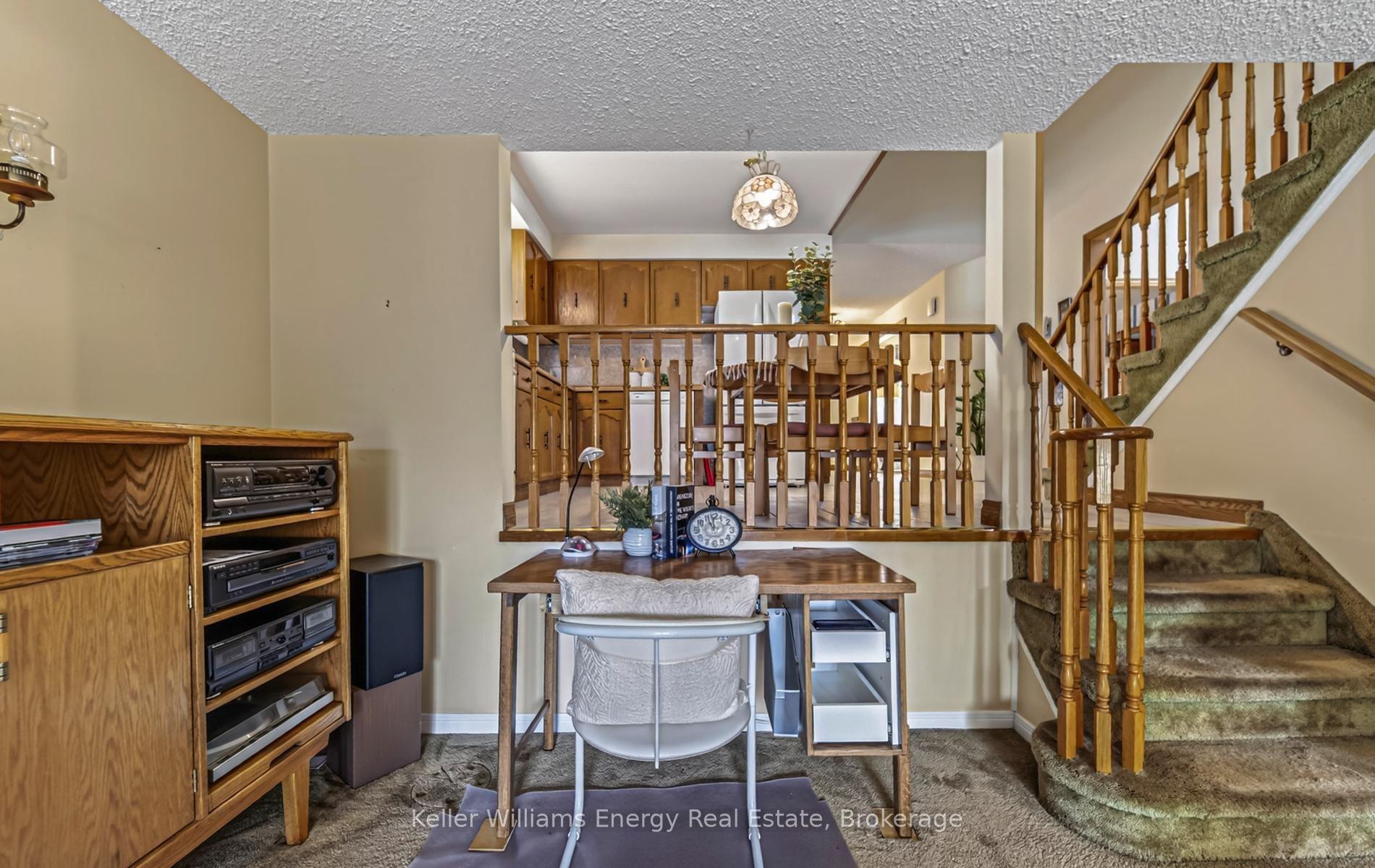 Photo 31 of 460 Labrador Drive, Oshawa, Donevan — HOMEH
