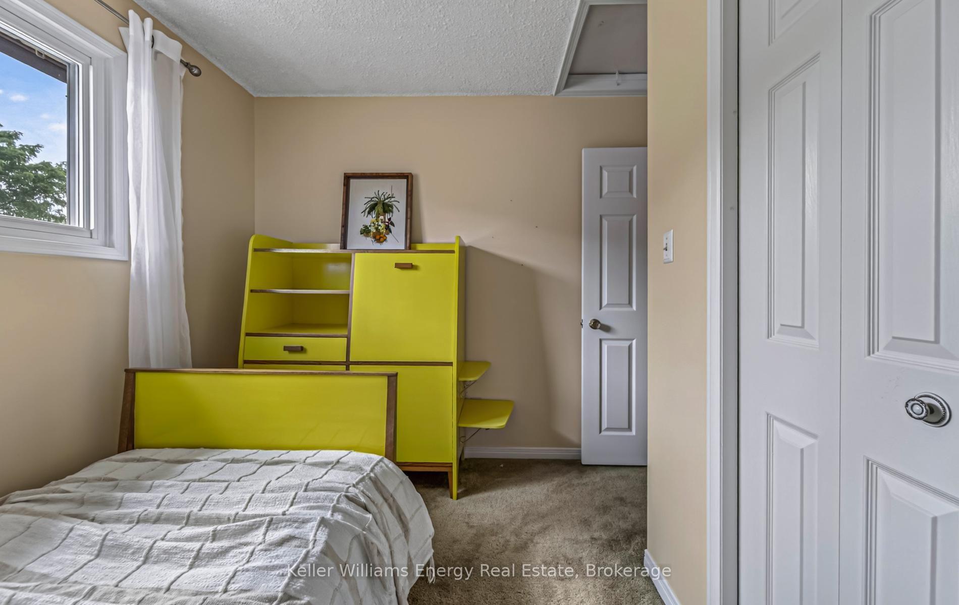 Photo 41 of 460 Labrador Drive, Oshawa, Donevan — HOMEH