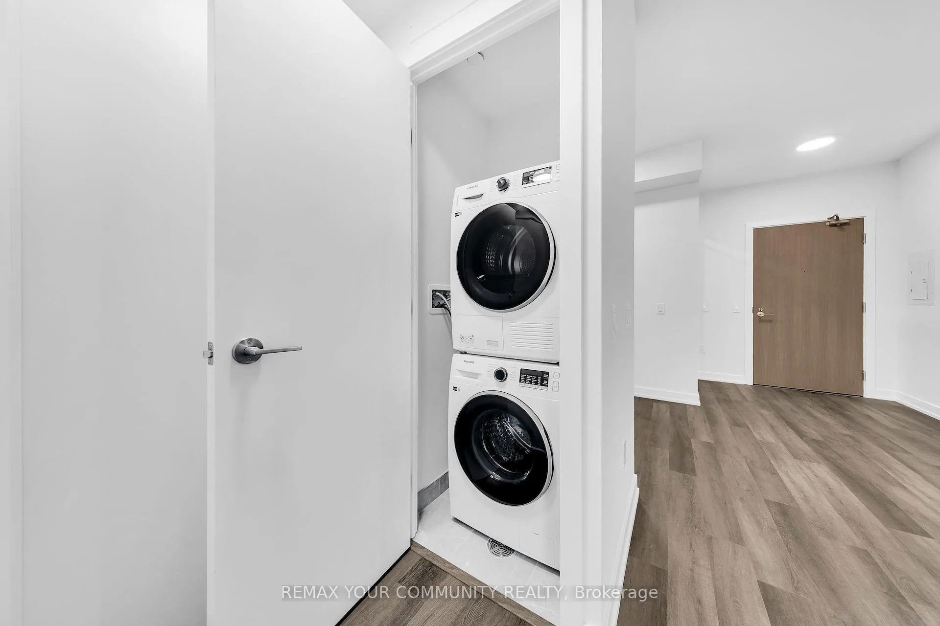 Photo 16 of Unit 1504, 5 Meadowdale Road, Vaughan, Vaughan Corporate Centre — HOMEH