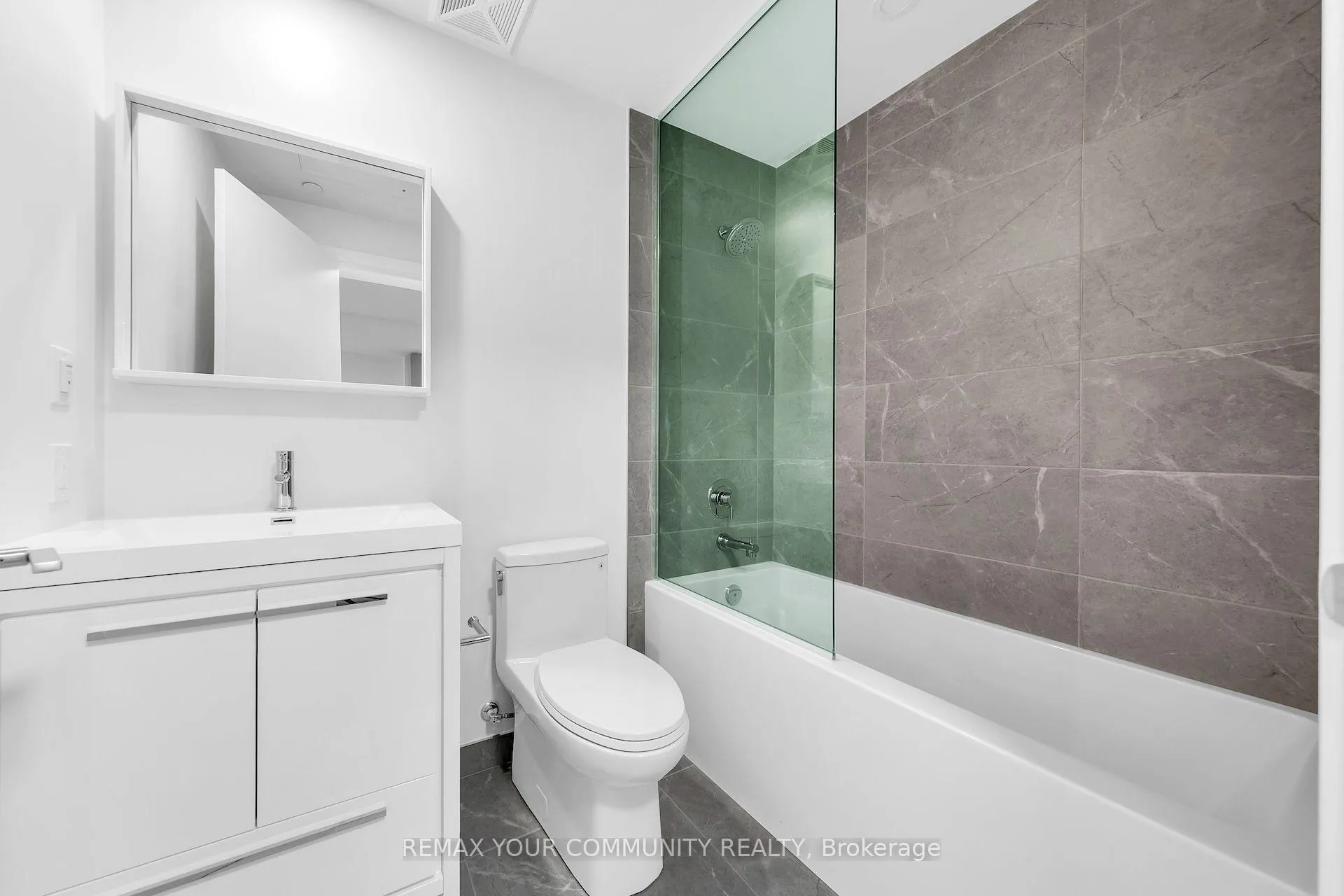 Photo 17 of Unit 1504, 5 Meadowdale Road, Vaughan, Vaughan Corporate Centre — HOMEH