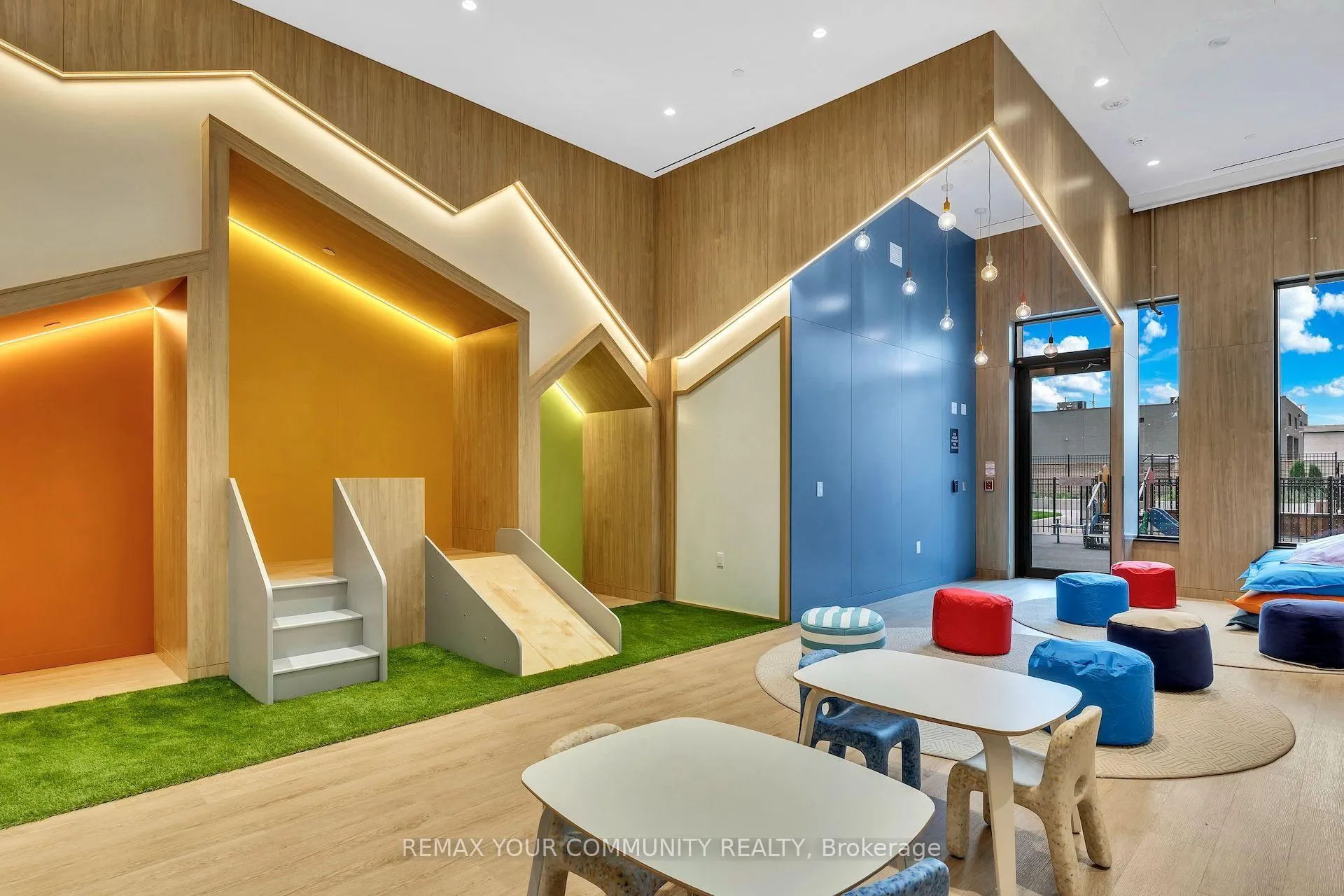 Photo 24 of Unit 1504, 5 Meadowdale Road, Vaughan, Vaughan Corporate Centre — HOMEH