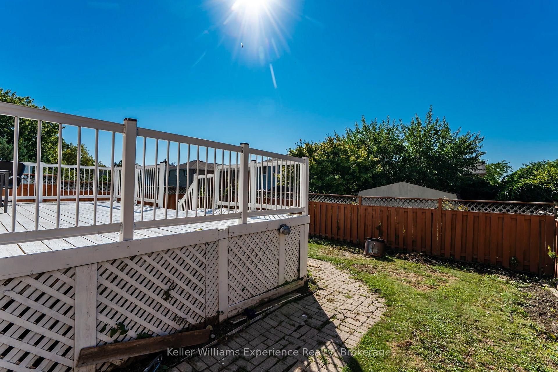 Photo 36 of 7 Golds Crescent, Barrie, Holly — HOMEH