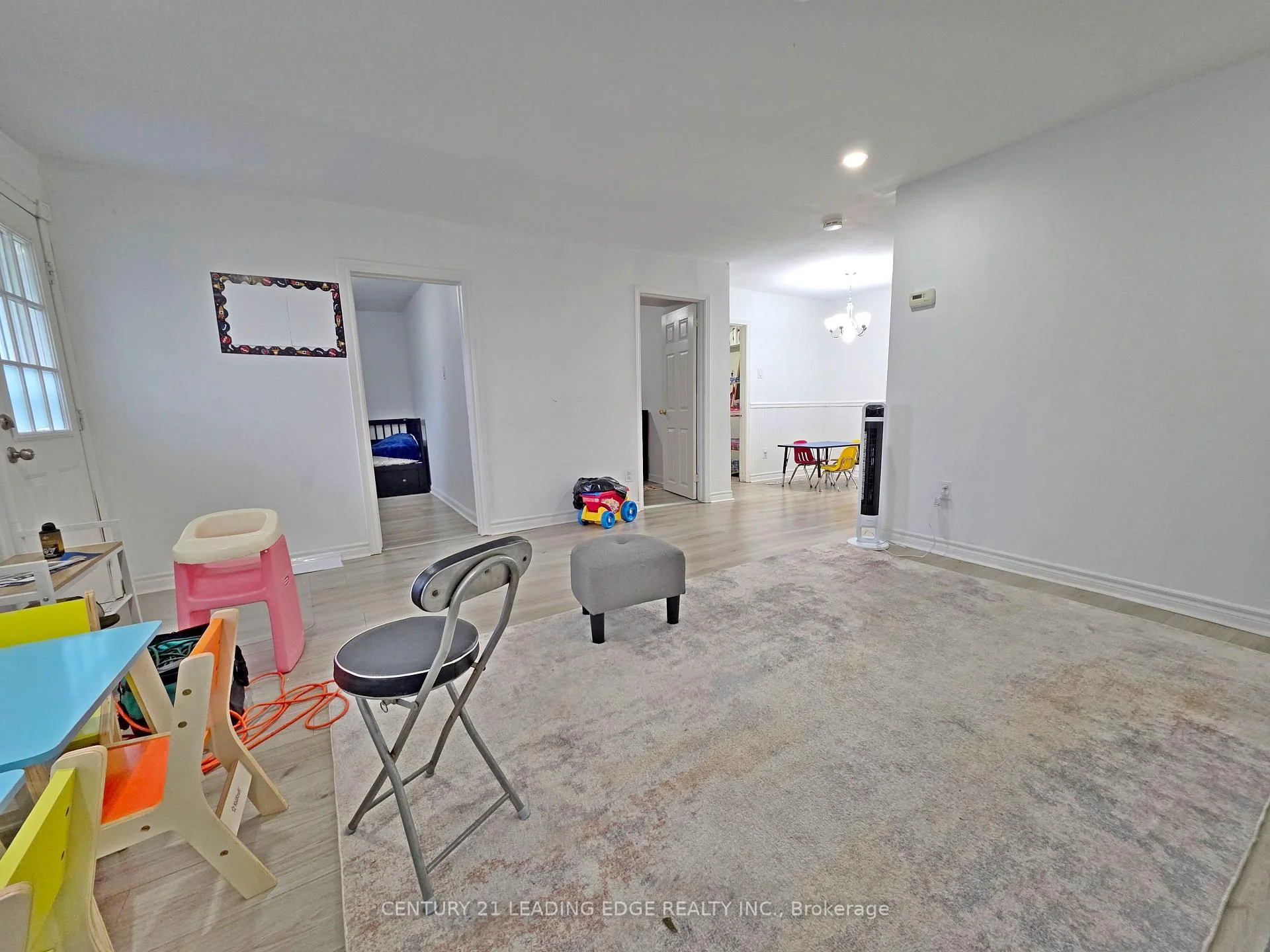 Photo 8 of 278 Pasadena Drive, Georgina, Keswick South — HOMEH