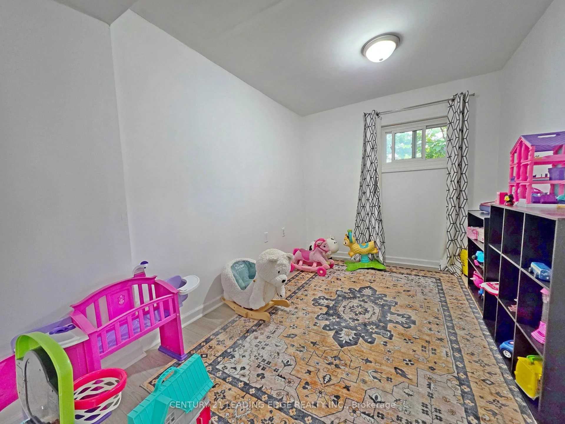 Photo 24 of 278 Pasadena Drive, Georgina, Keswick South — HOMEH