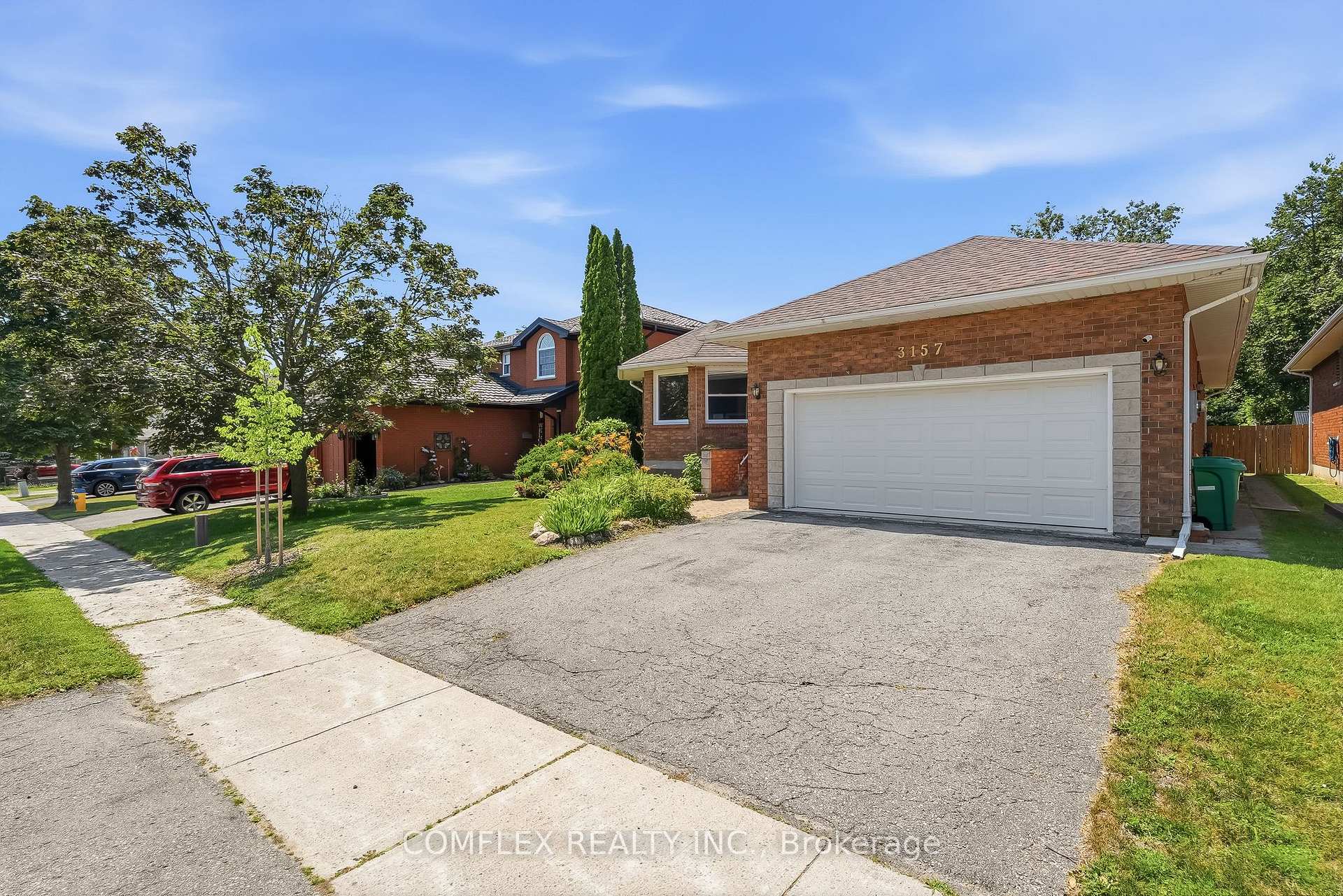 Photo 2 of 3157 Westridge Boulevard, Peterborough, Monaghan Ward 2 — HOMEH