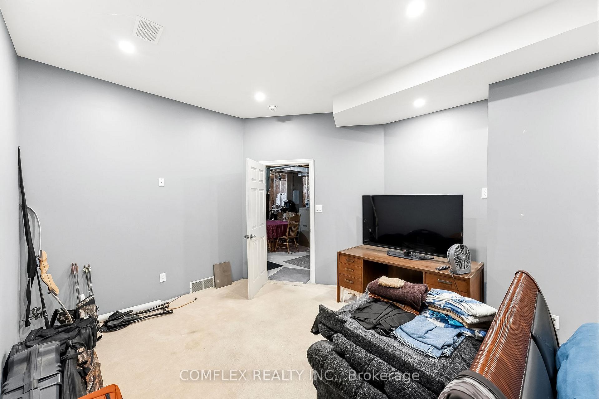 Photo 34 of 3157 Westridge Boulevard, Peterborough, Monaghan Ward 2 — HOMEH