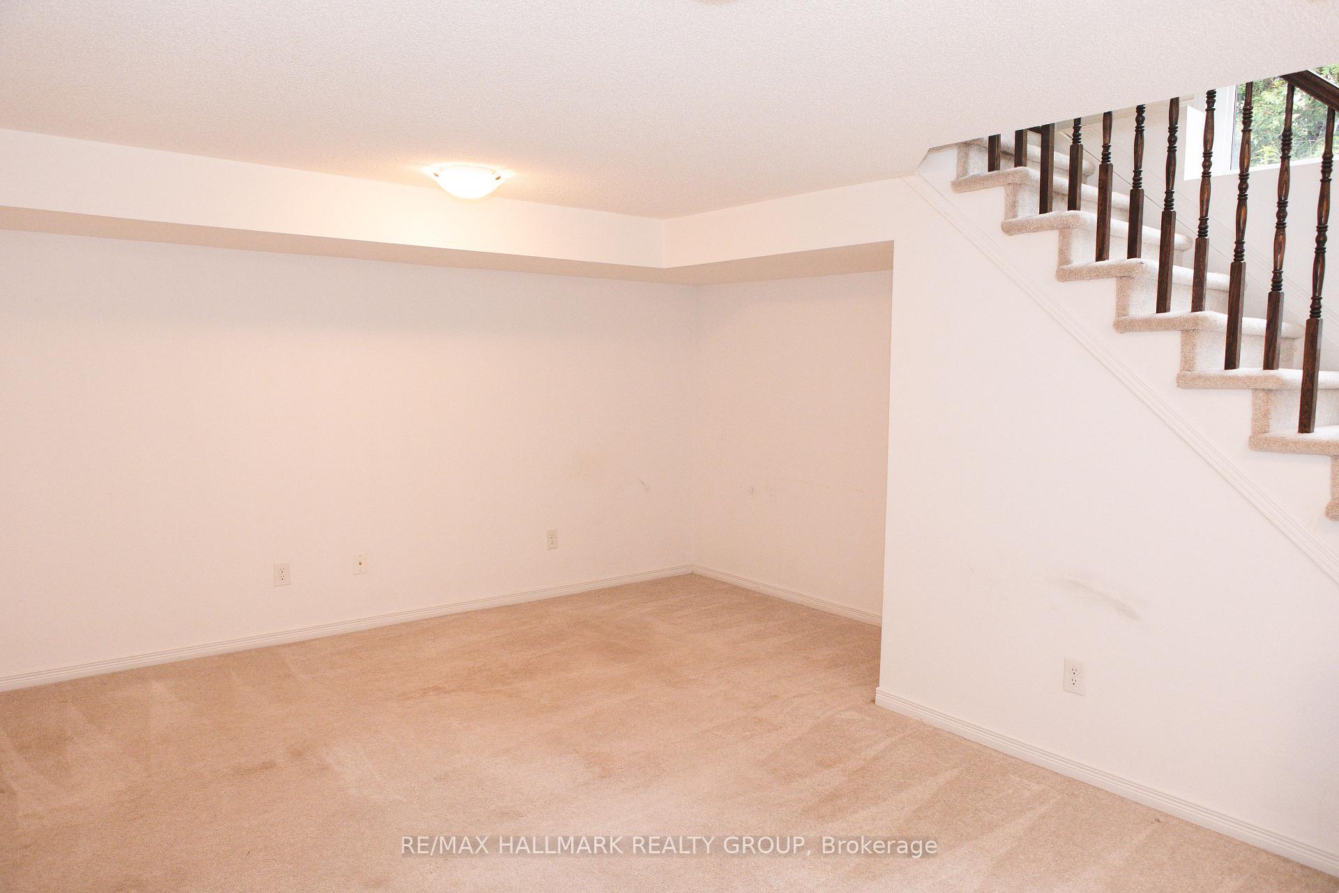 Photo 8 of 74 Dundalk Private, Ottawa, Barrhaven - Stonebridge — HOMEH