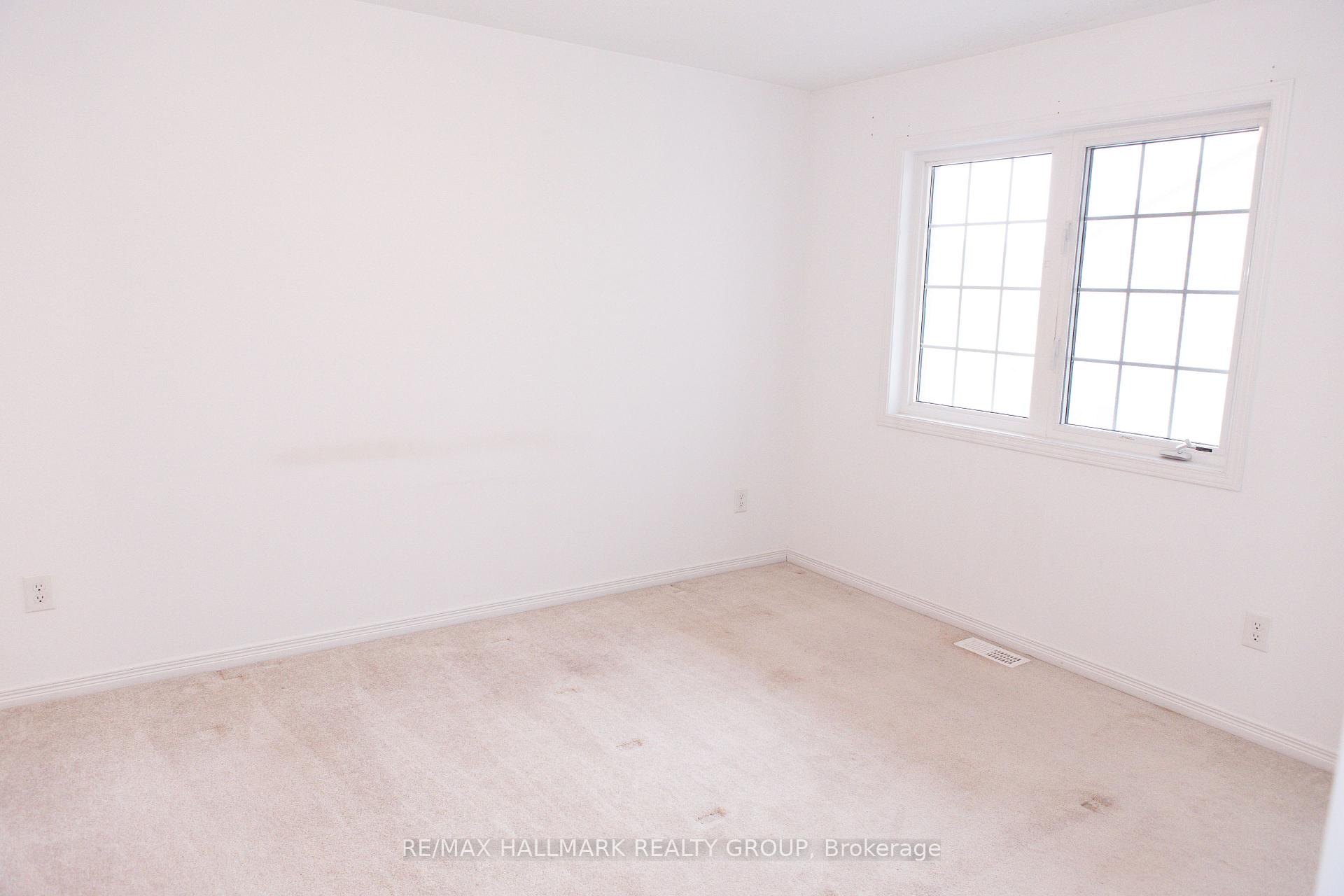 Photo 10 of 74 Dundalk Private, Ottawa, Barrhaven - Stonebridge — HOMEH