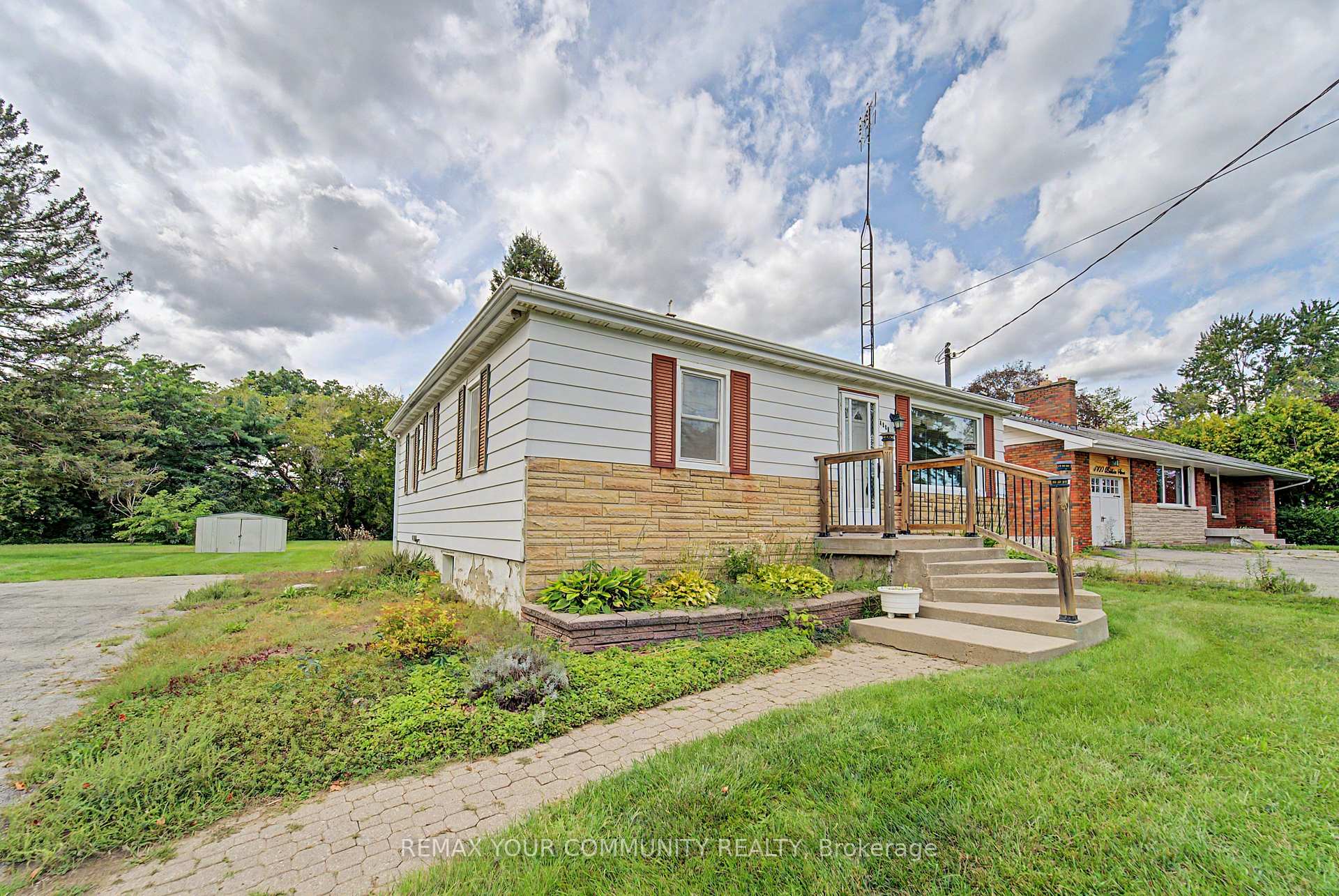 Photo 1 of 4690 Baldwin Street S, Whitby, Taunton North — HOMEH
