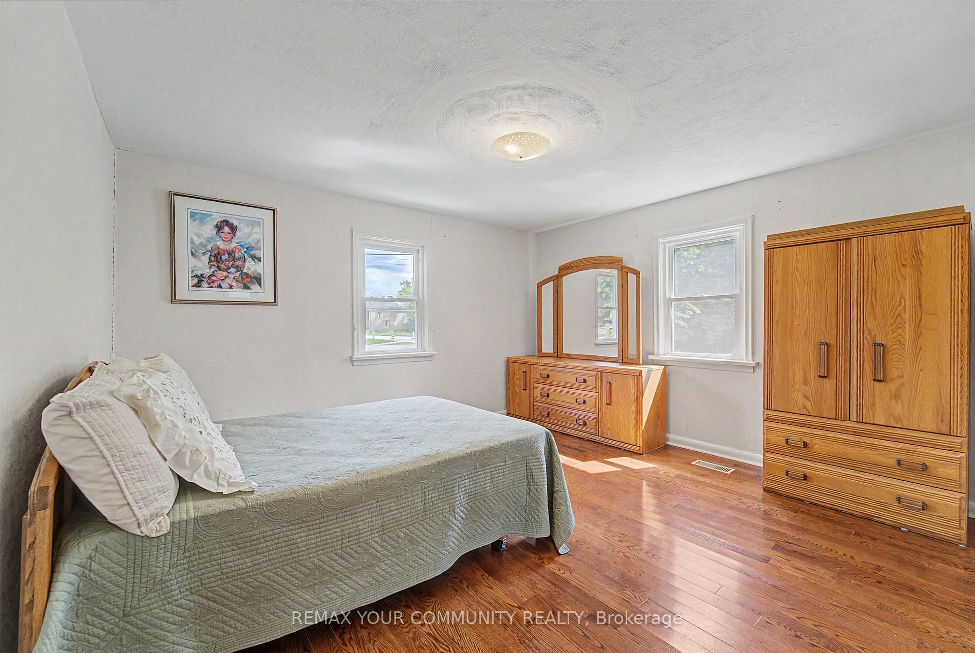 Photo 12 of 4690 Baldwin Street S, Whitby, Taunton North — HOMEH