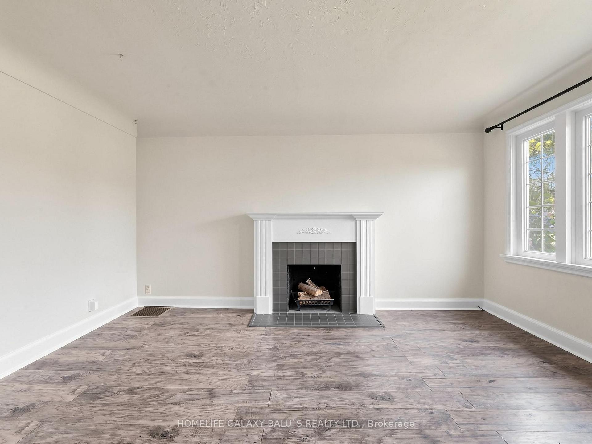 Photo 4 of 136 Central Park Boulevard N, Oshawa, O'Neill — HOMEH