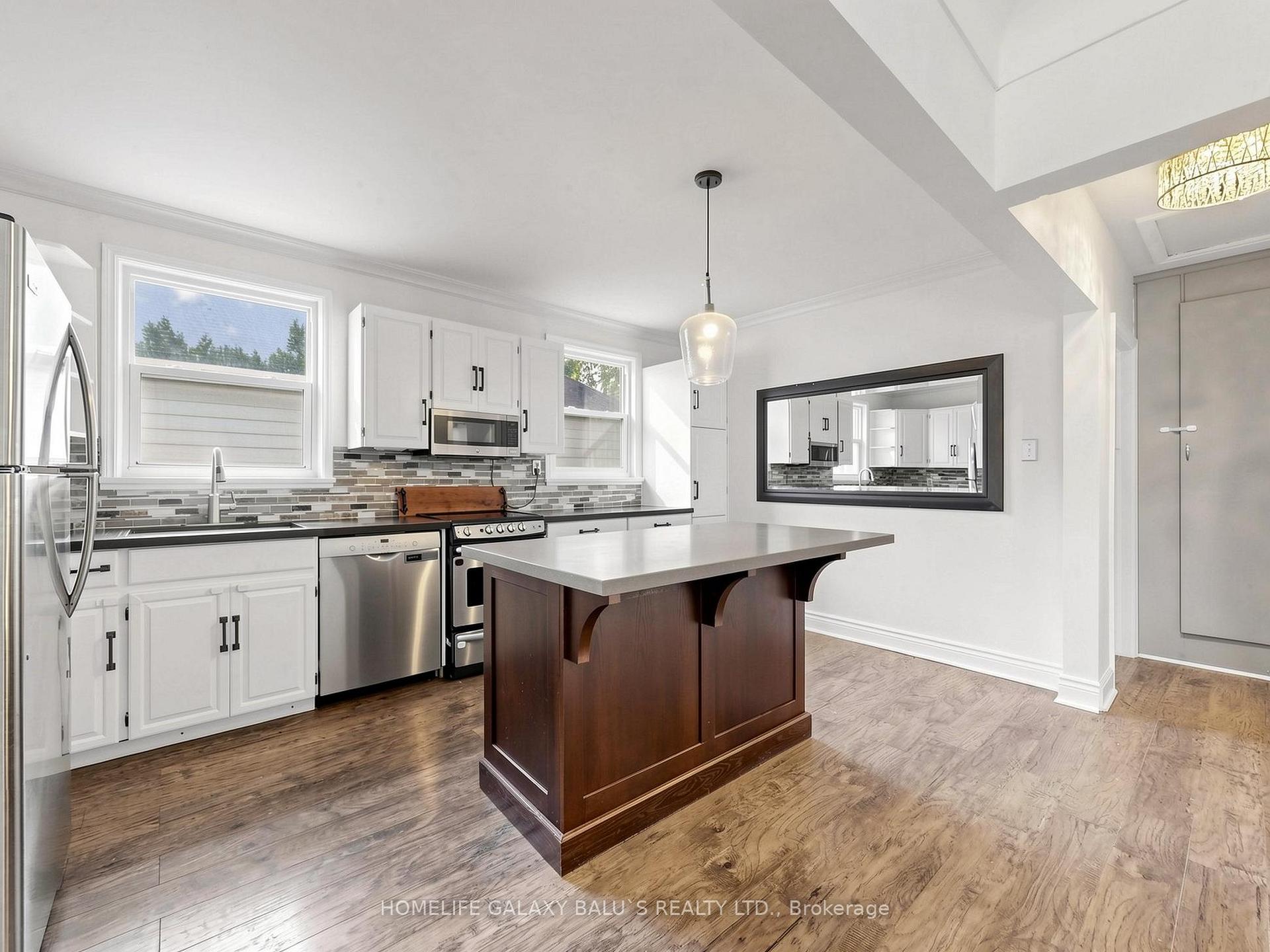 Photo 7 of 136 Central Park Boulevard N, Oshawa, O'Neill — HOMEH