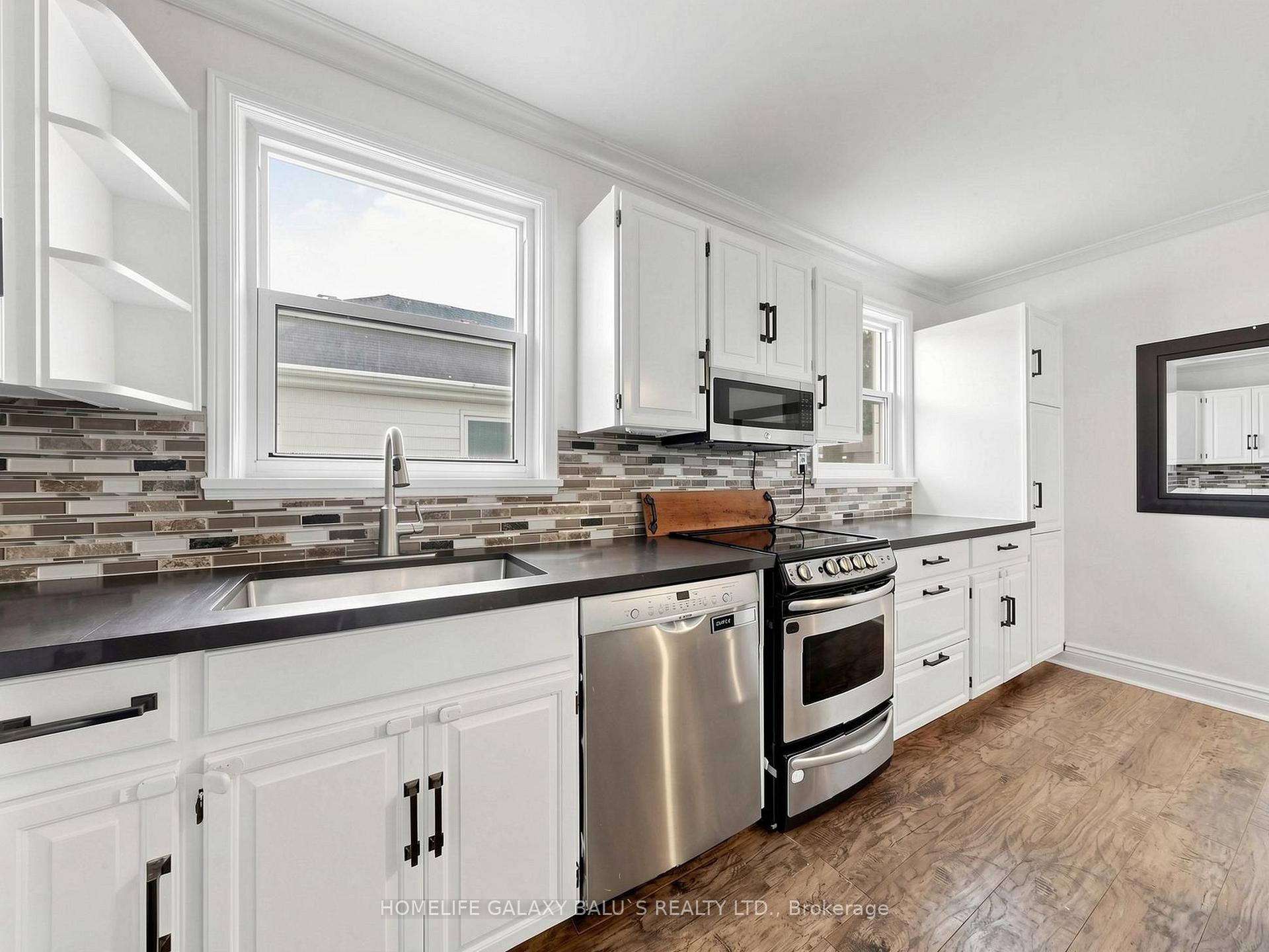 Photo 10 of 136 Central Park Boulevard N, Oshawa, O'Neill — HOMEH