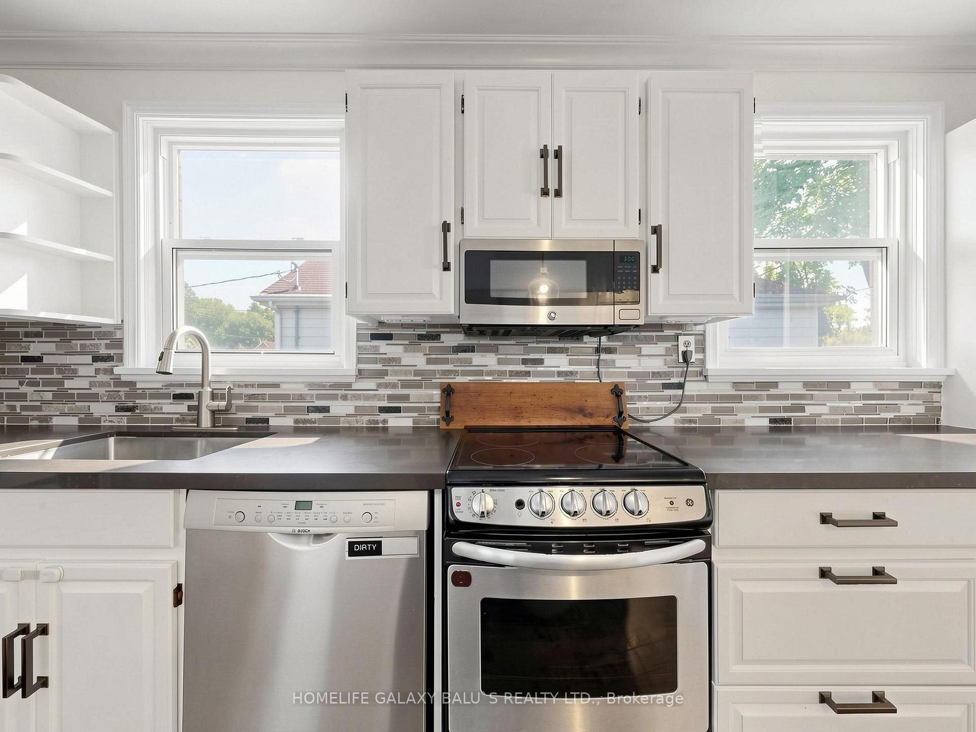 Photo 13 of 136 Central Park Boulevard N, Oshawa, O'Neill — HOMEH