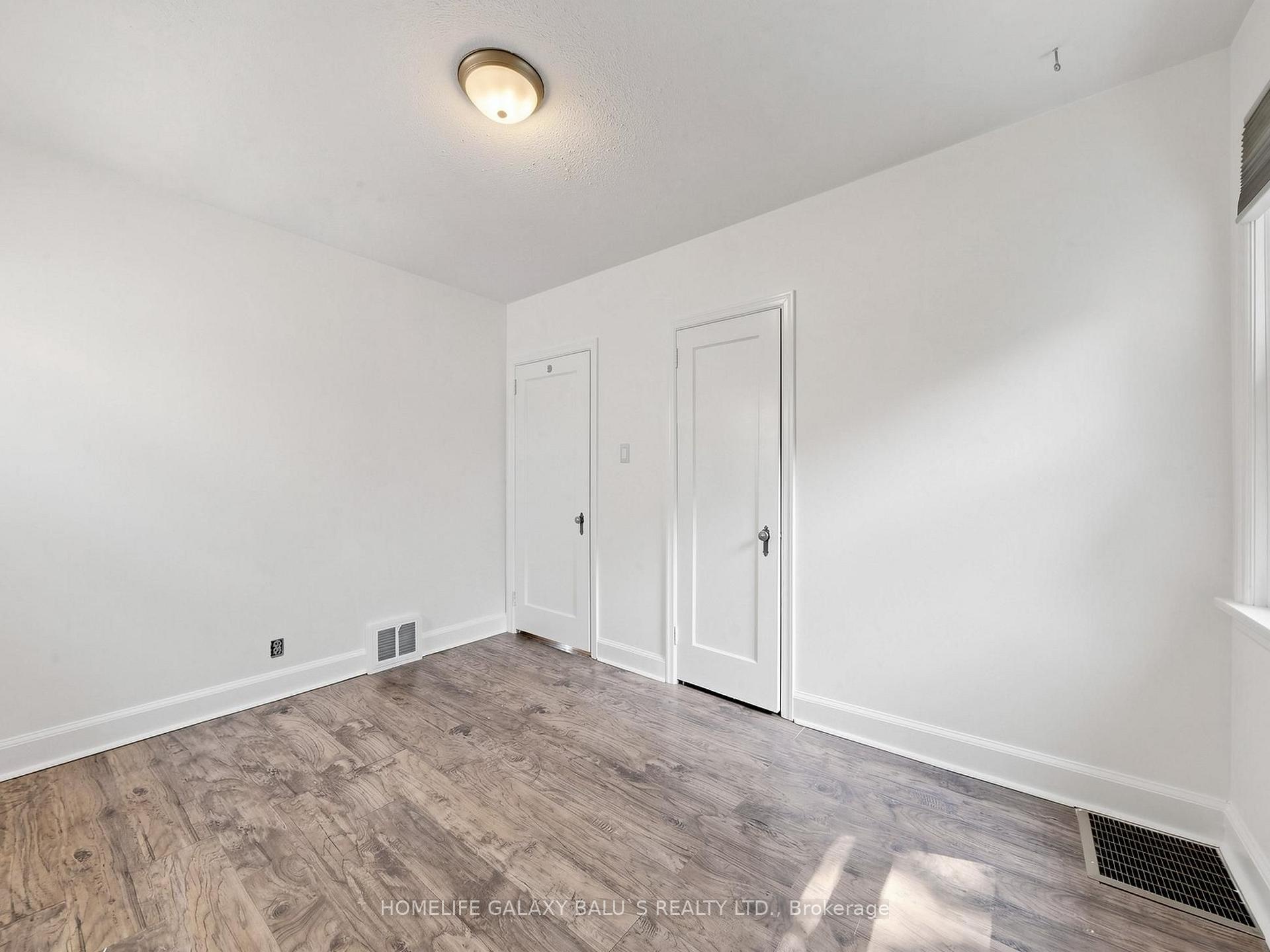 Photo 23 of 136 Central Park Boulevard N, Oshawa, O'Neill — HOMEH