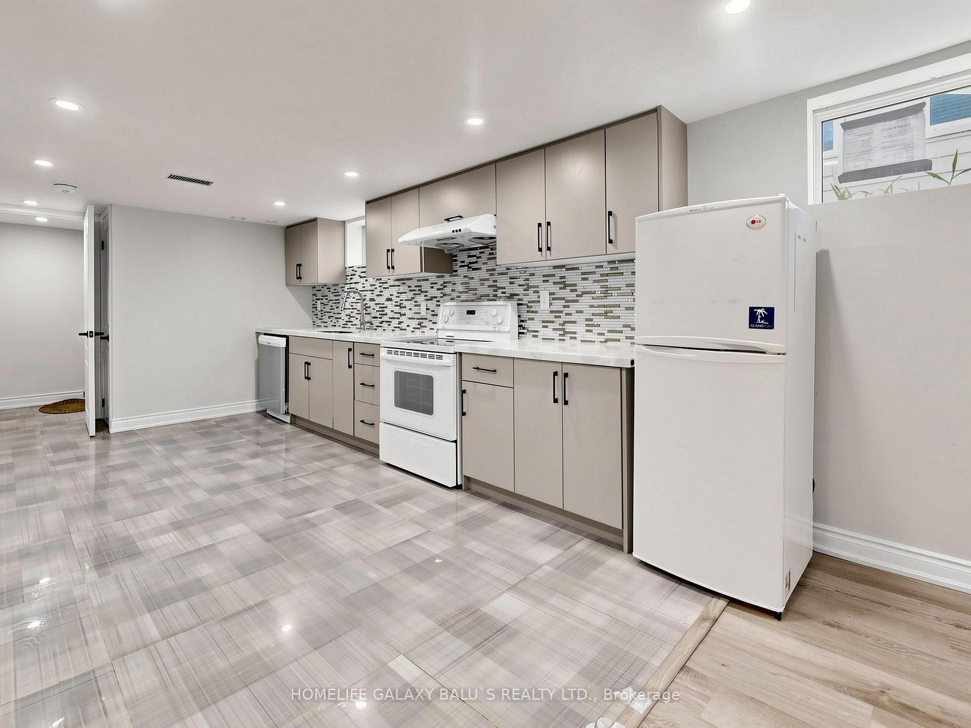 Photo 27 of 136 Central Park Boulevard N, Oshawa, O'Neill — HOMEH