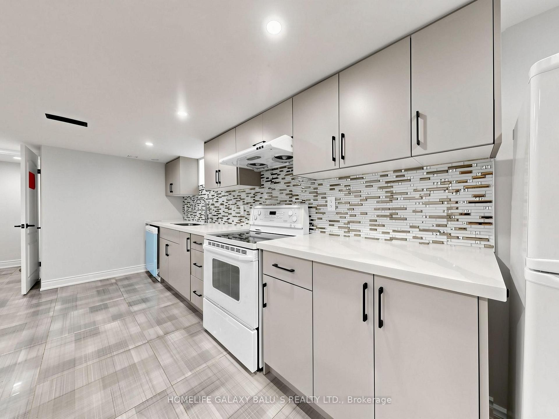 Photo 29 of 136 Central Park Boulevard N, Oshawa, O'Neill — HOMEH