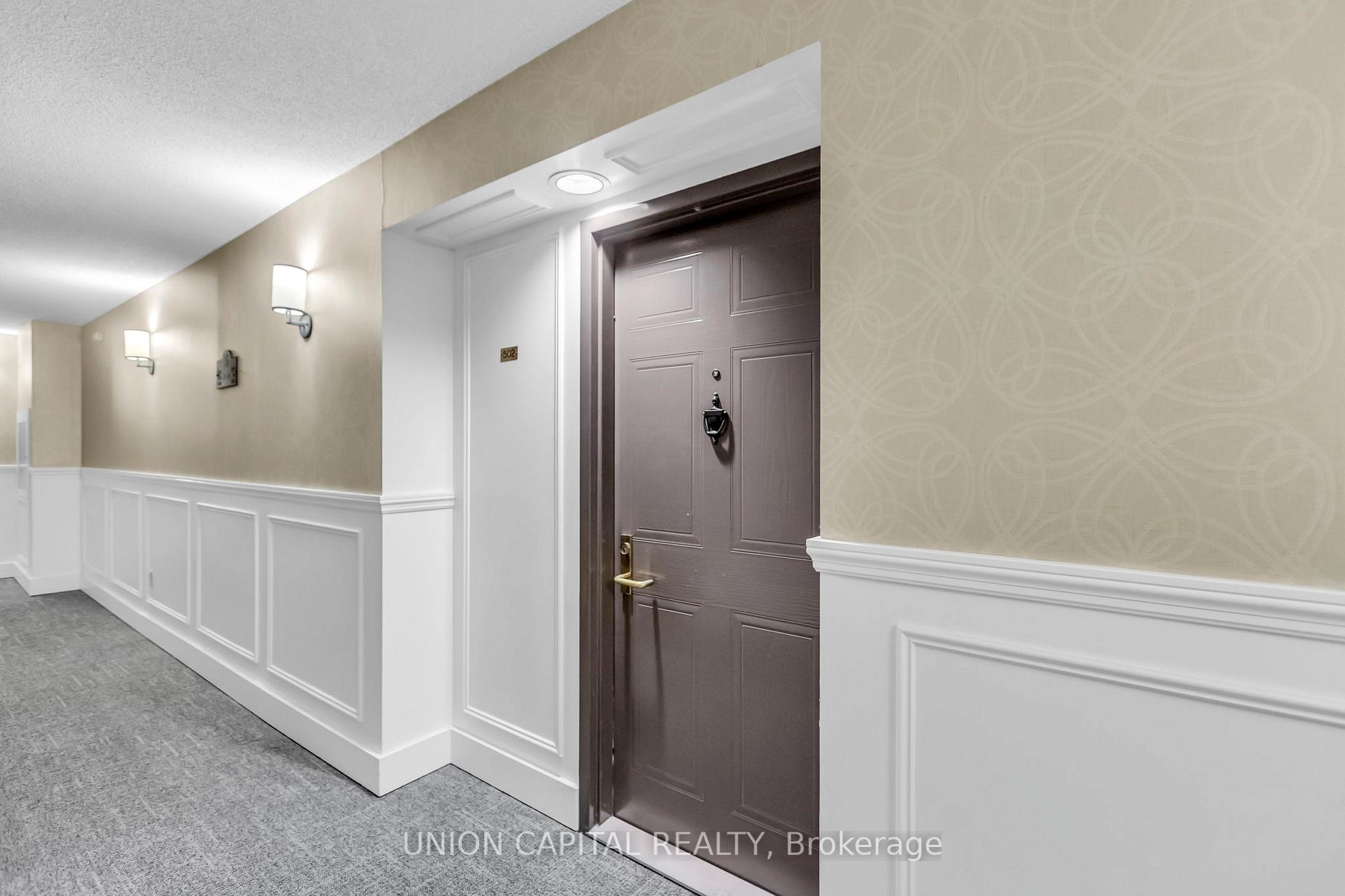 Photo 4 of Unit 502, 265 Westcourt Place, Waterloo, Beechwood — HOMEH