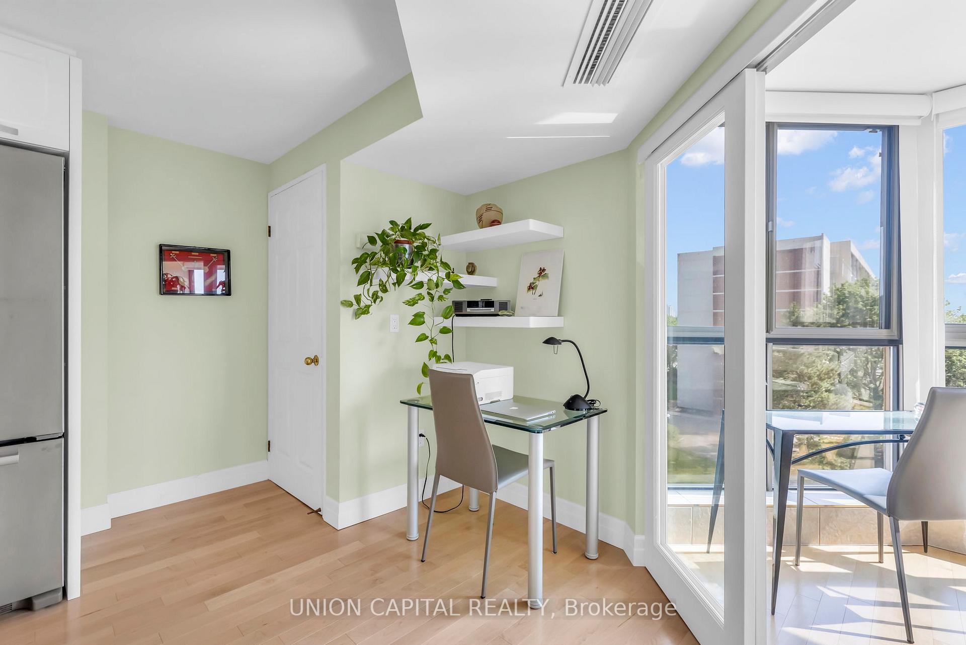 Photo 16 of Unit 502, 265 Westcourt Place, Waterloo, Beechwood — HOMEH
