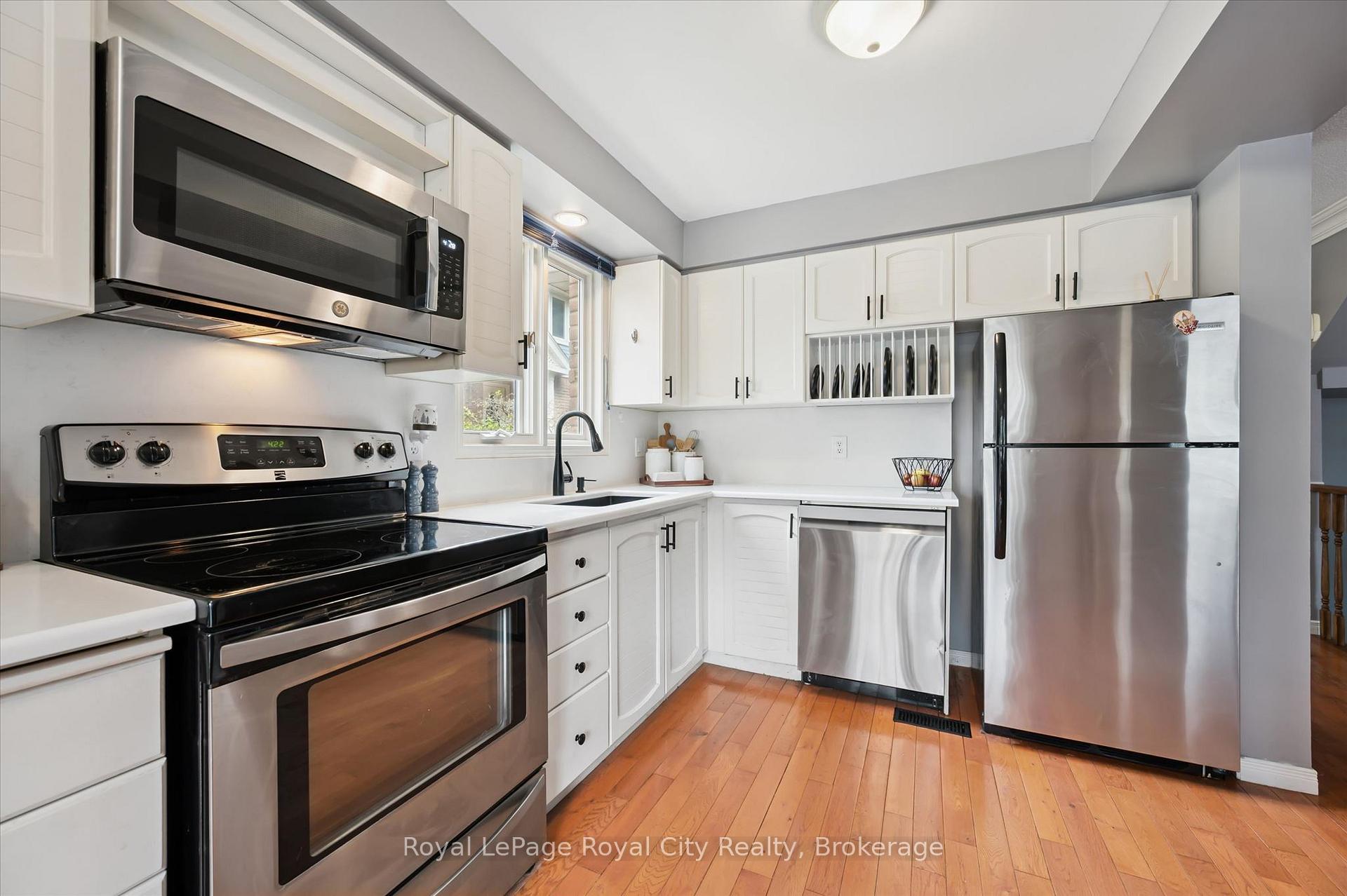 Photo 6 of Unit 25, 941 Gordon Street, Guelph, Kortright West — HOMEH