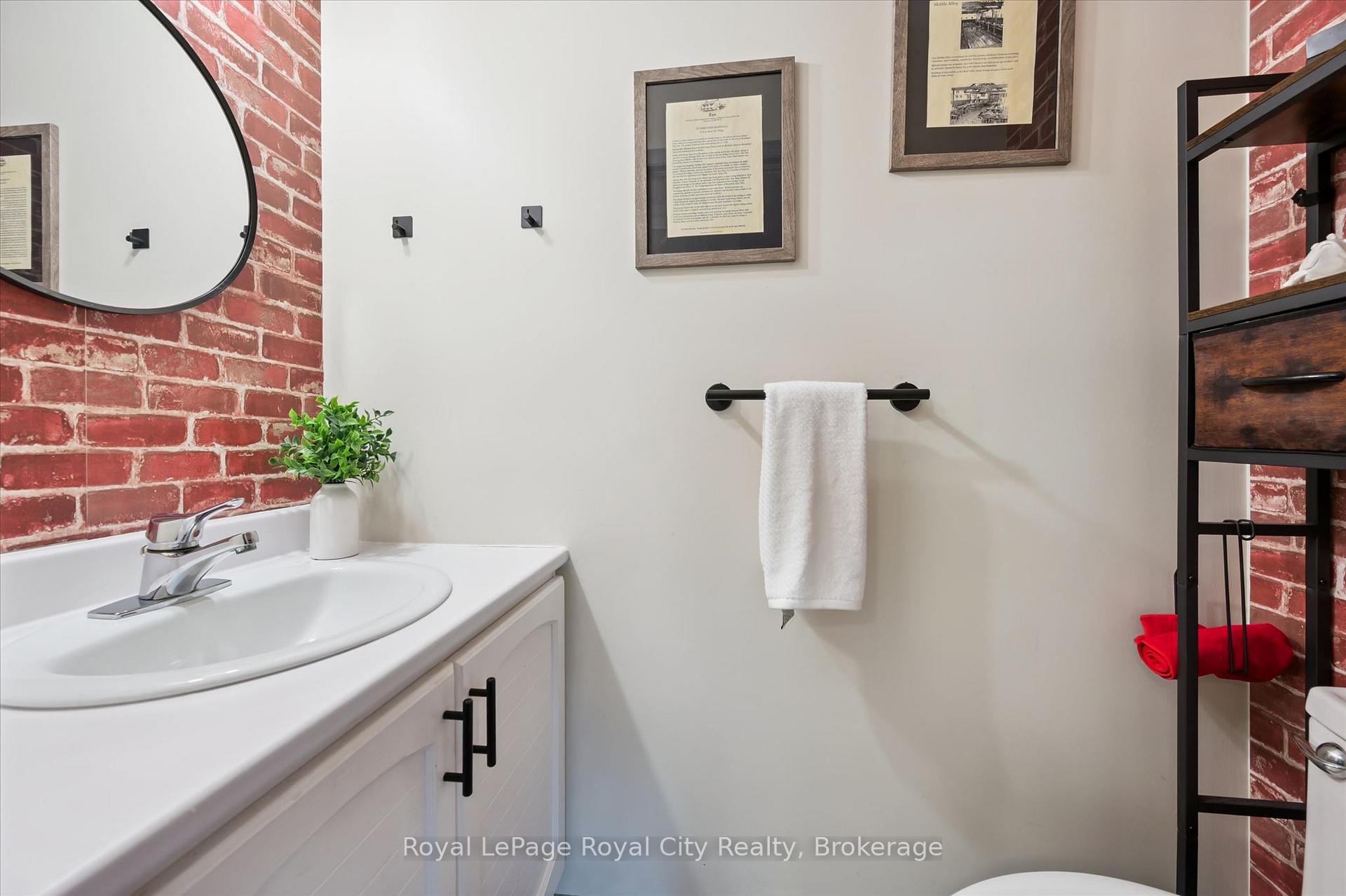 Photo 10 of Unit 25, 941 Gordon Street, Guelph, Kortright West — HOMEH